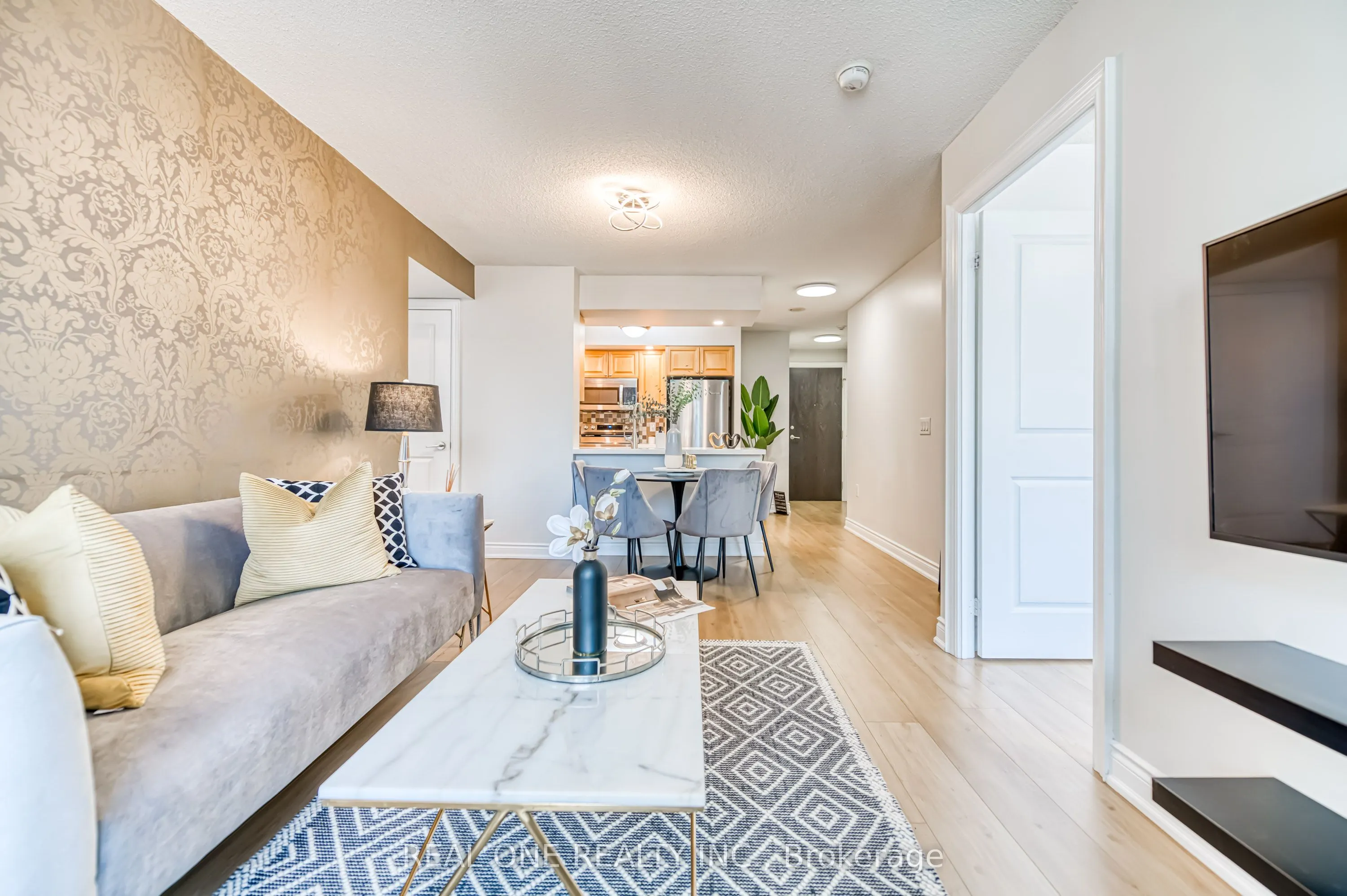 500 Doris Avenue, #1121