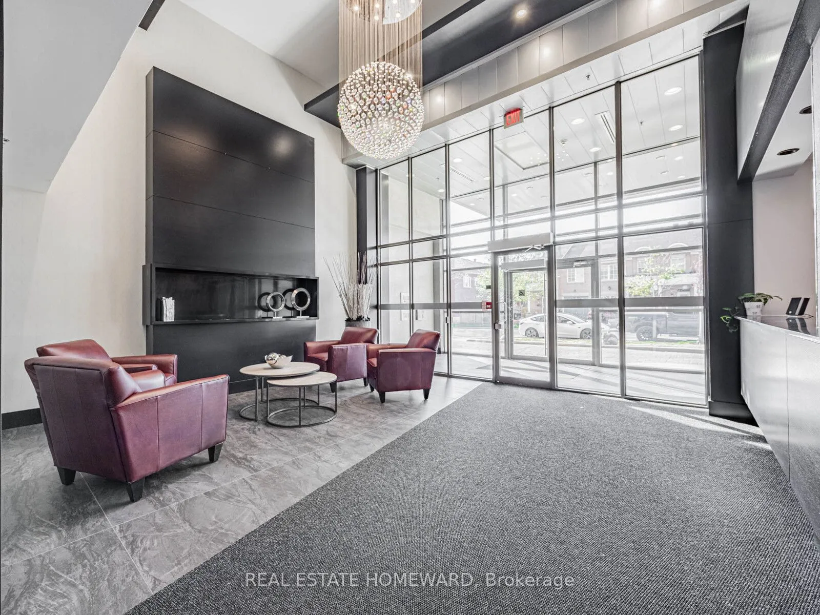 120 Dallimore Circle, #814