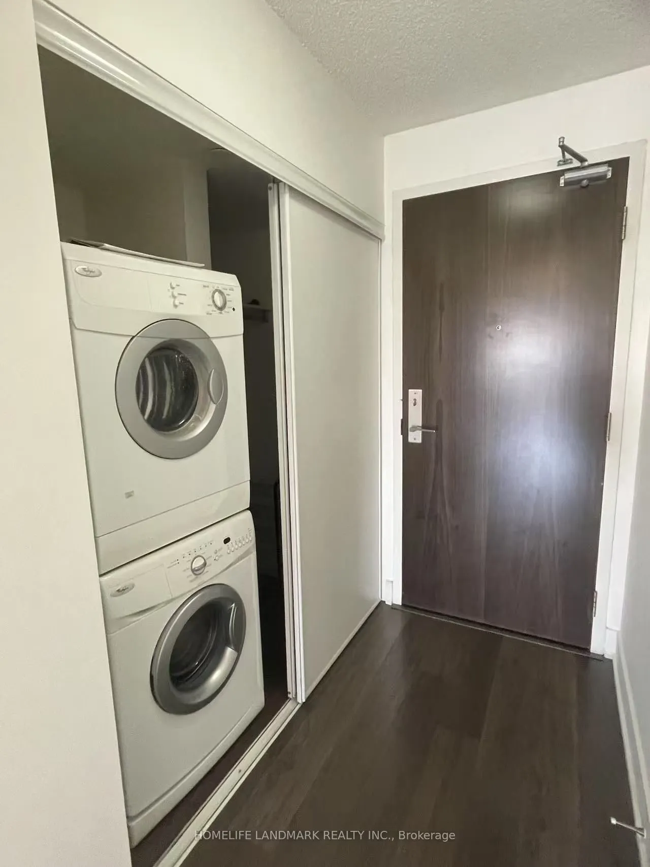 88 Sheppard Avenue E, #1203