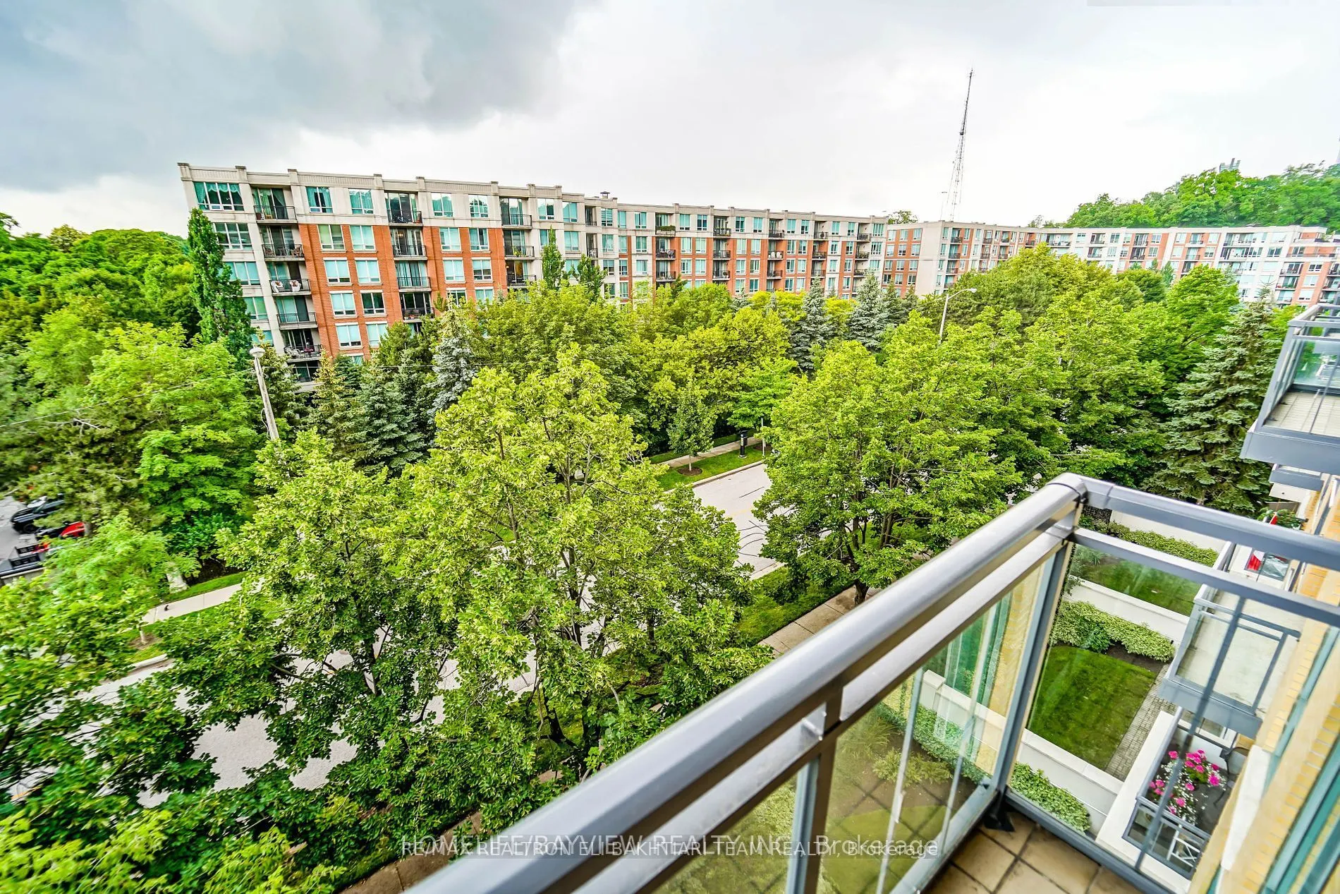 11 William Carson Crescent, #618