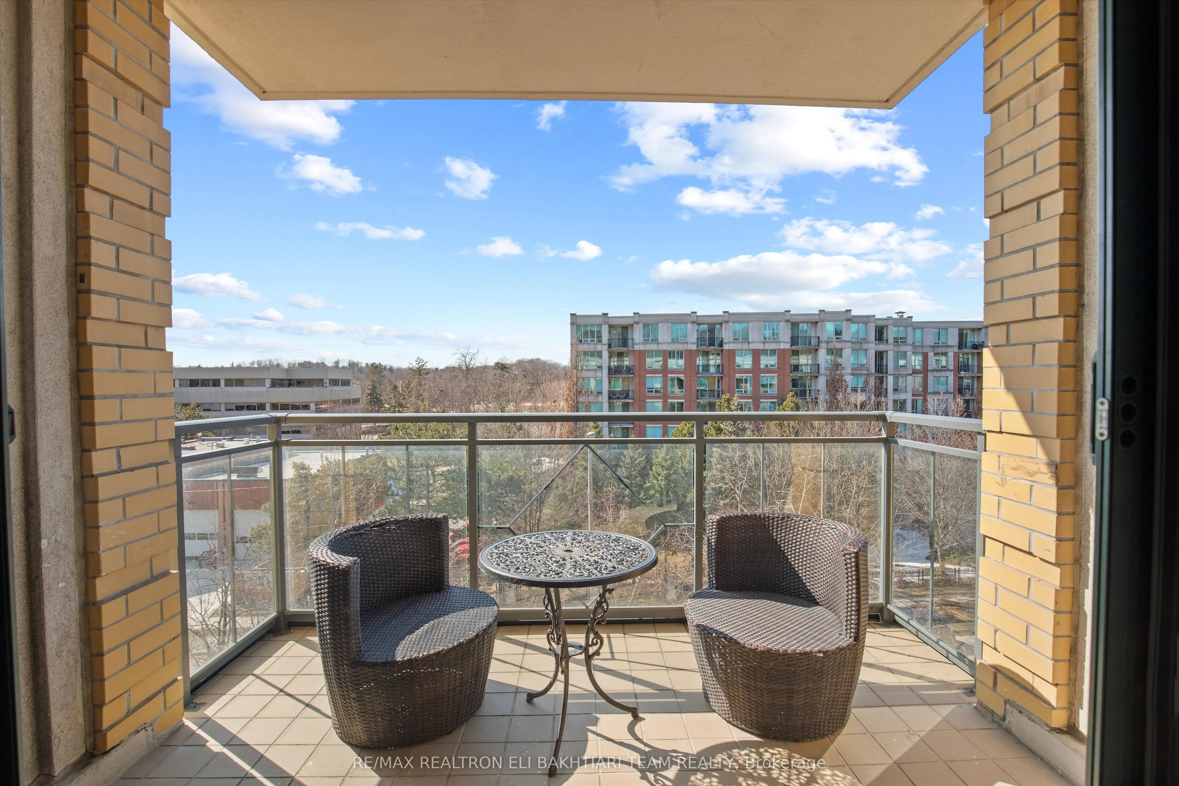 11 William Carson Crescent, #618