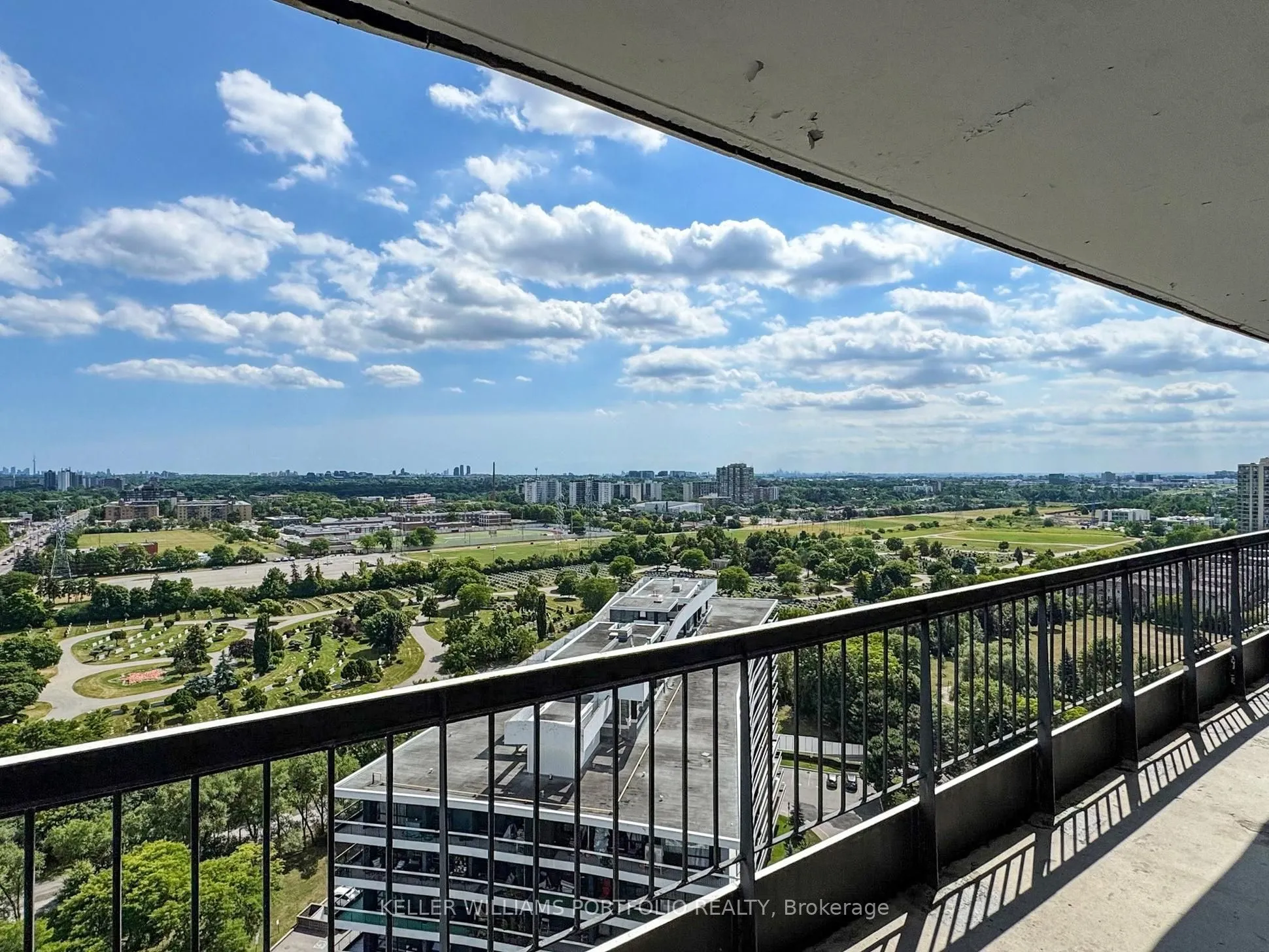 135 Antibes Drive, ##2104