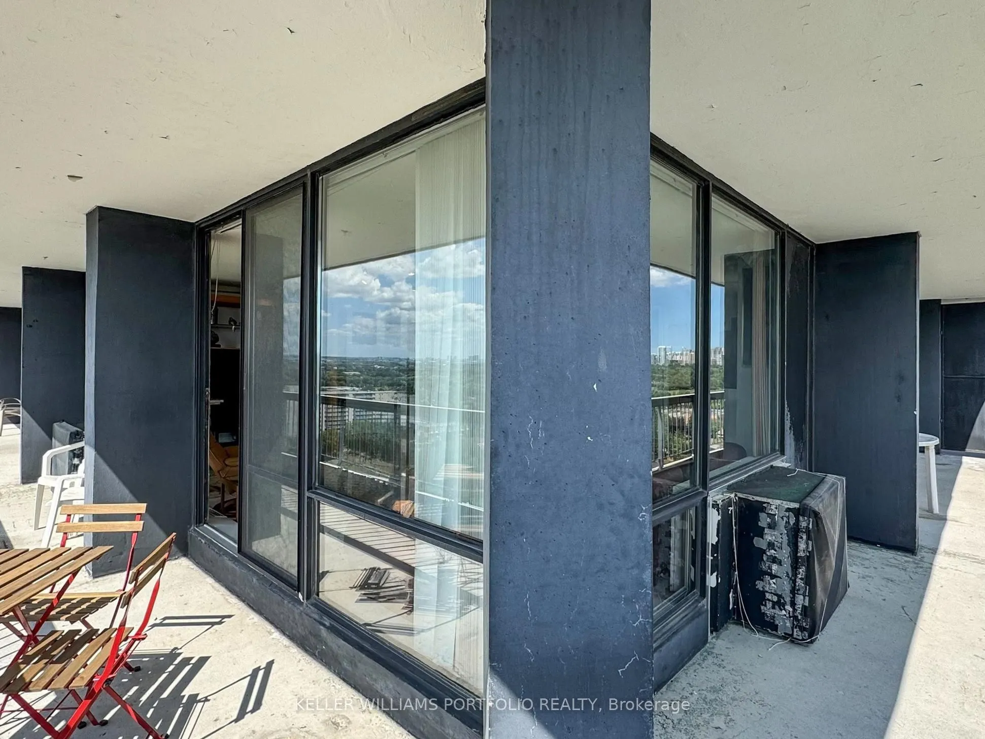135 Antibes Drive, ##2104