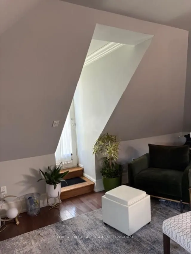 216 Heath Street, #4