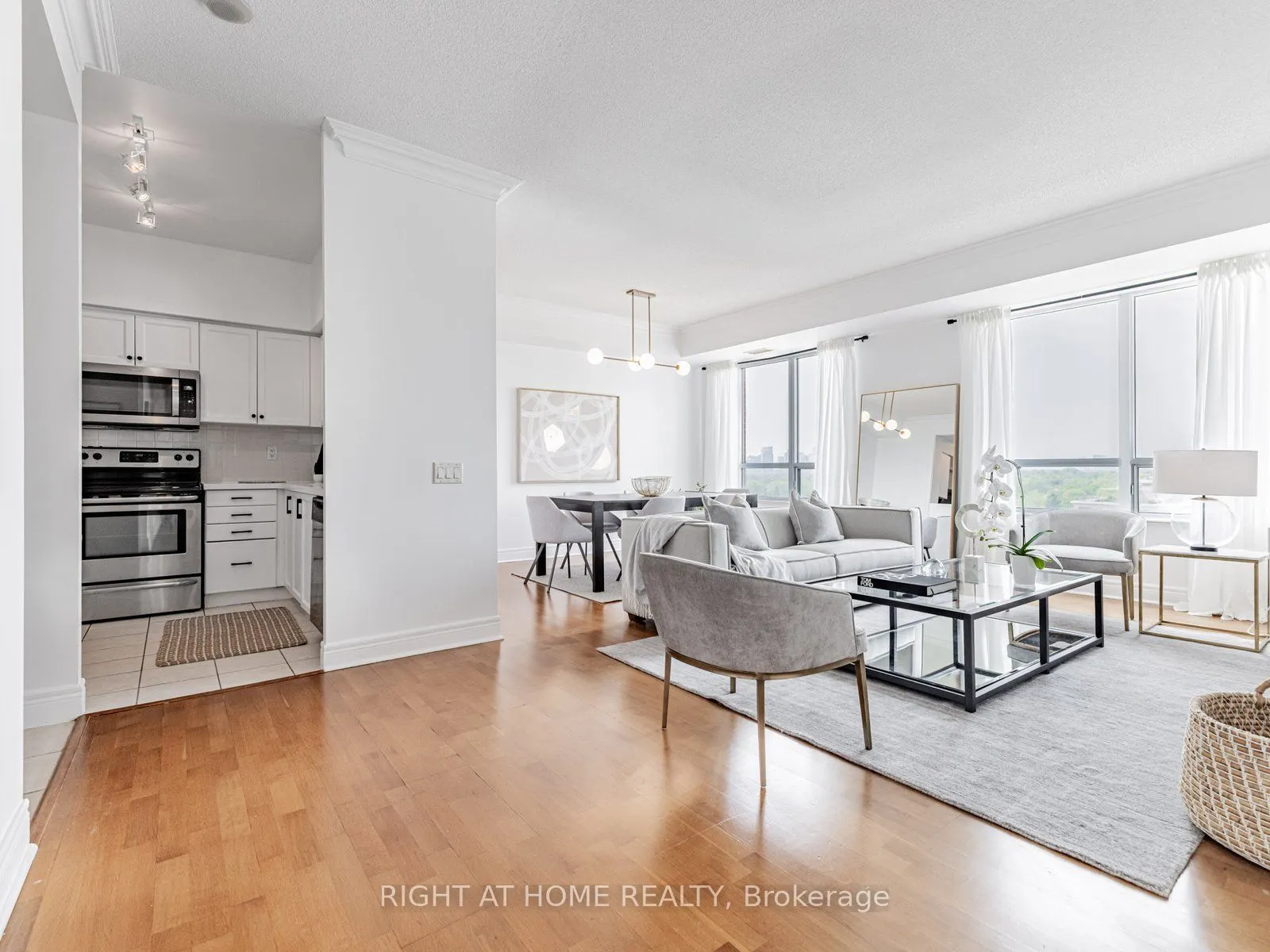 1 Clairtrell Road, #RG1