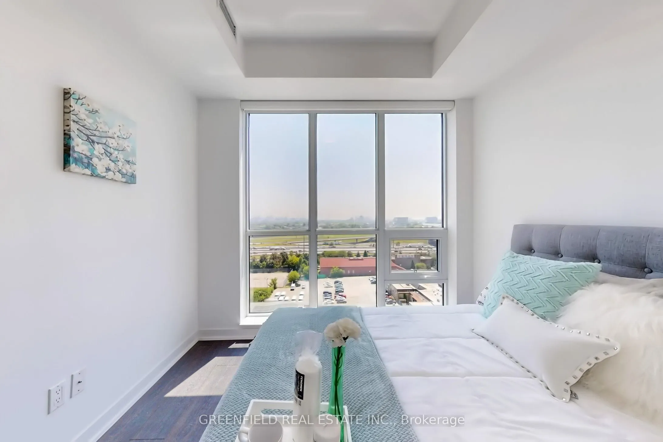31 Tippett Road, #1310