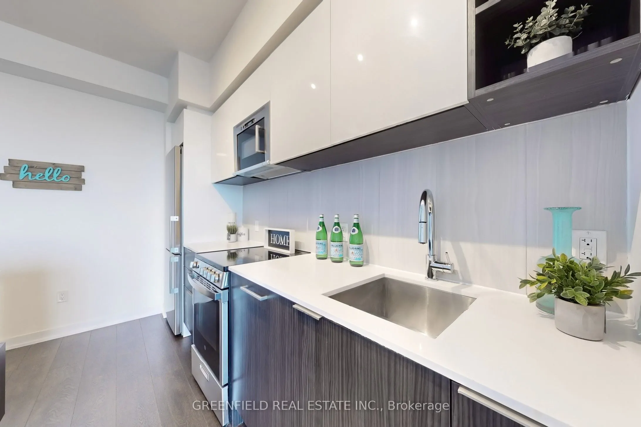 31 Tippett Road, #1310