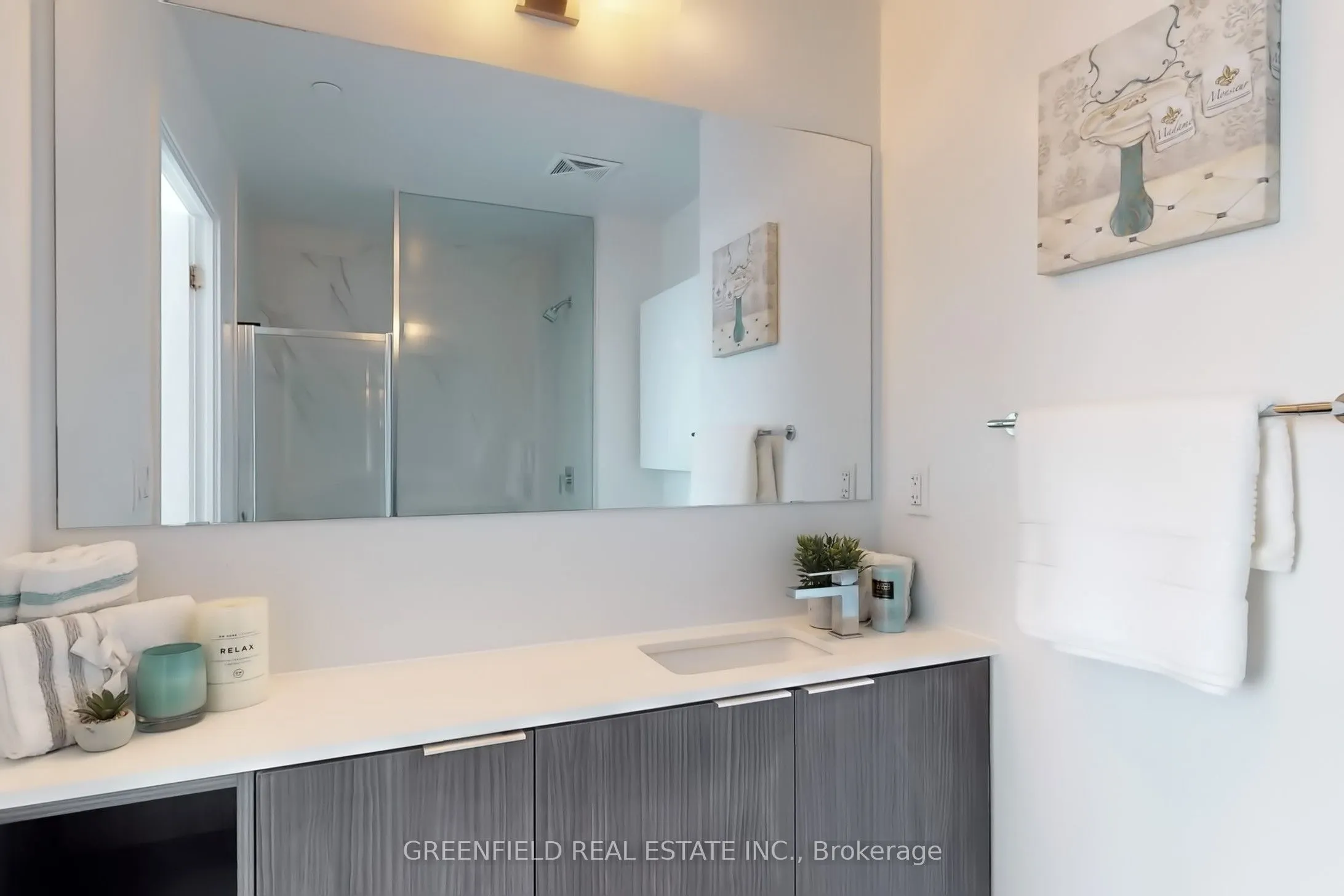 31 Tippett Road, #1310