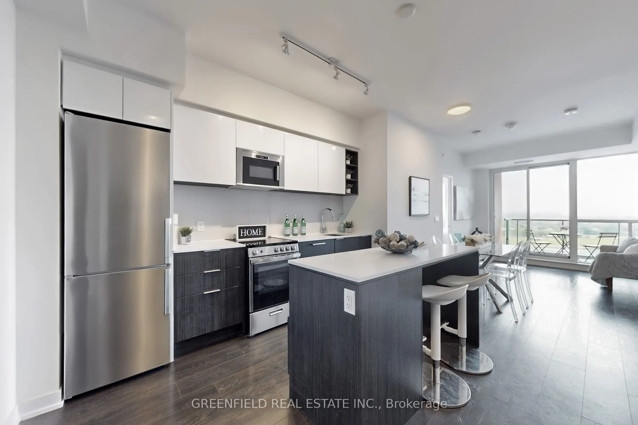 31 Tippett Road, #1310