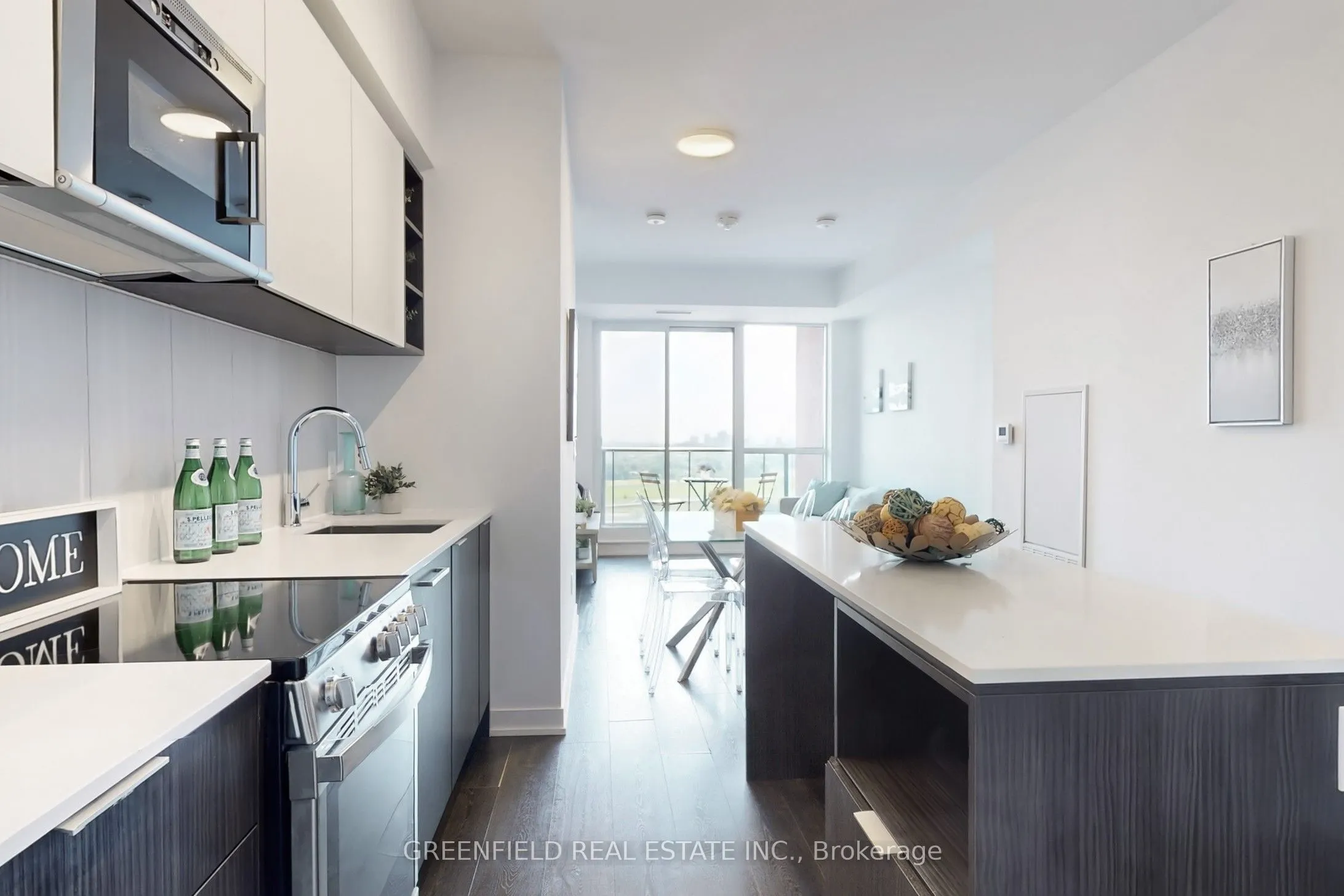 31 Tippett Road, #1310