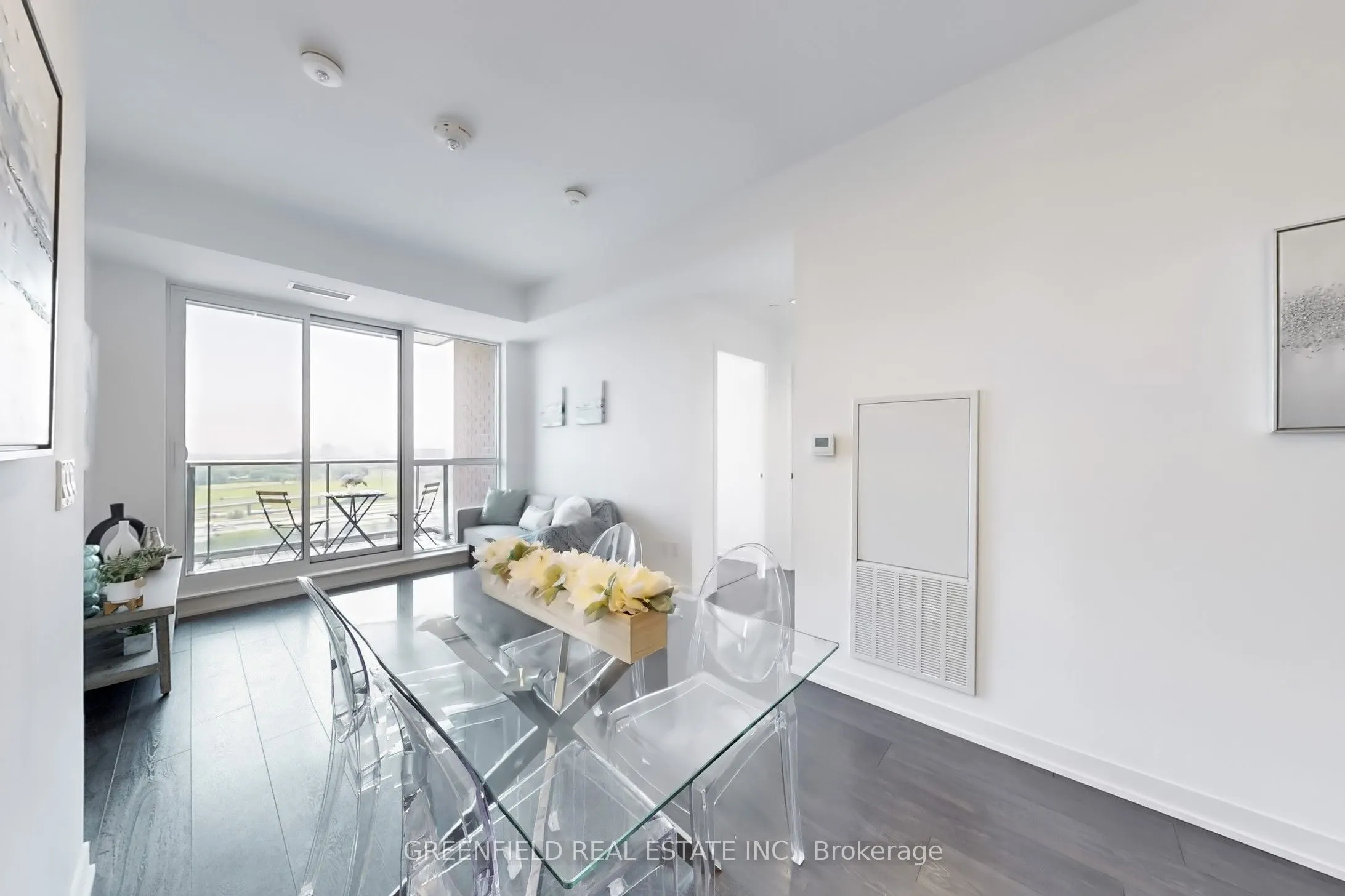 31 Tippett Road, #1310