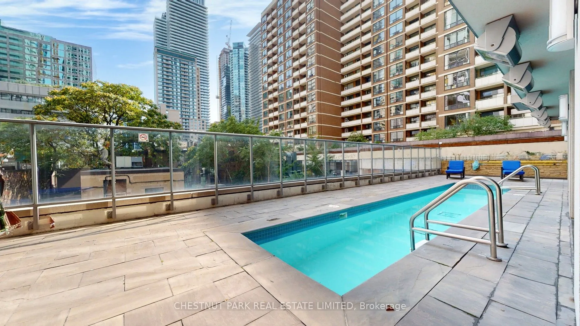 21 Balmuto Street, #1204
