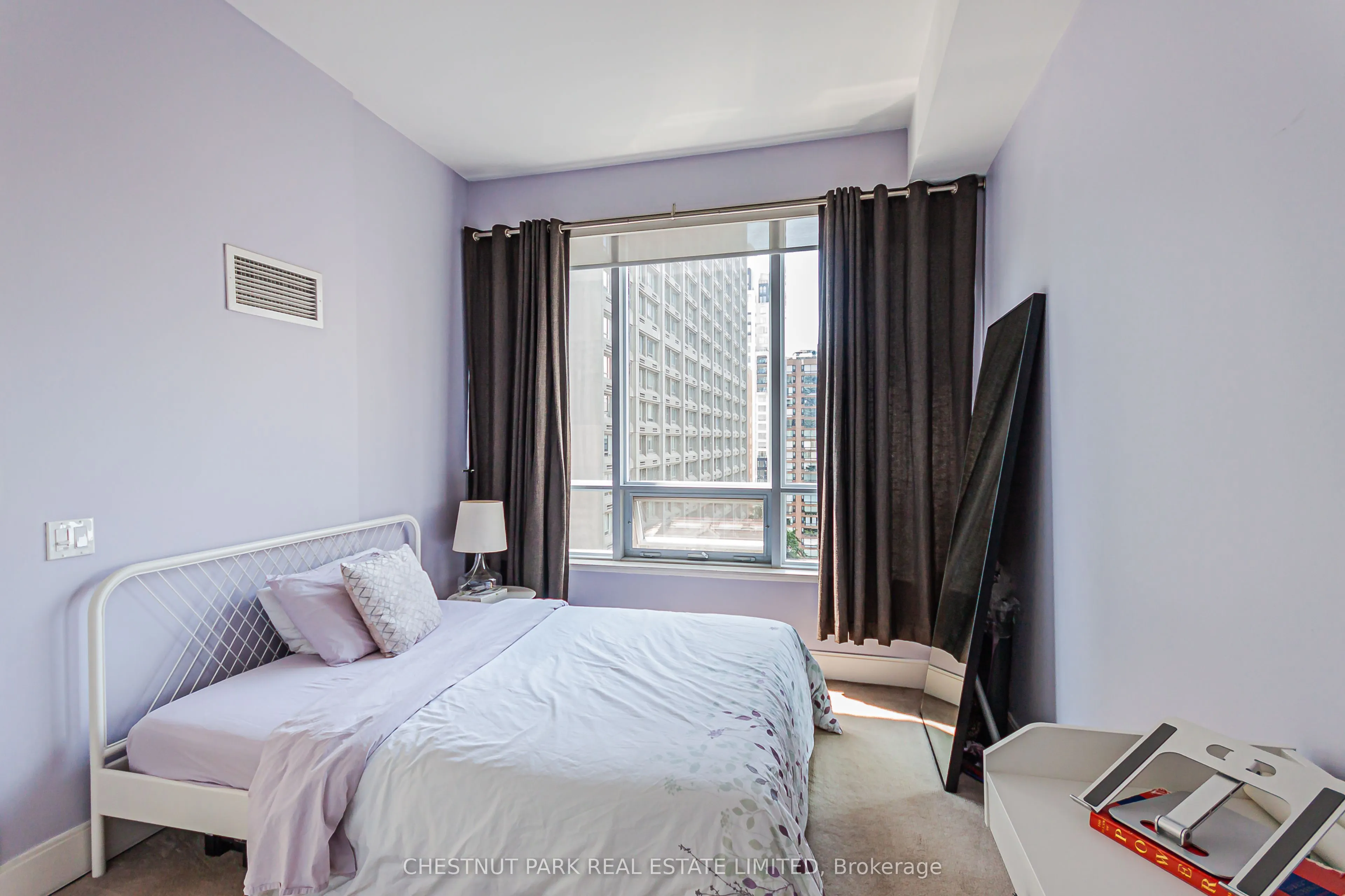 21 Balmuto Street, #1204