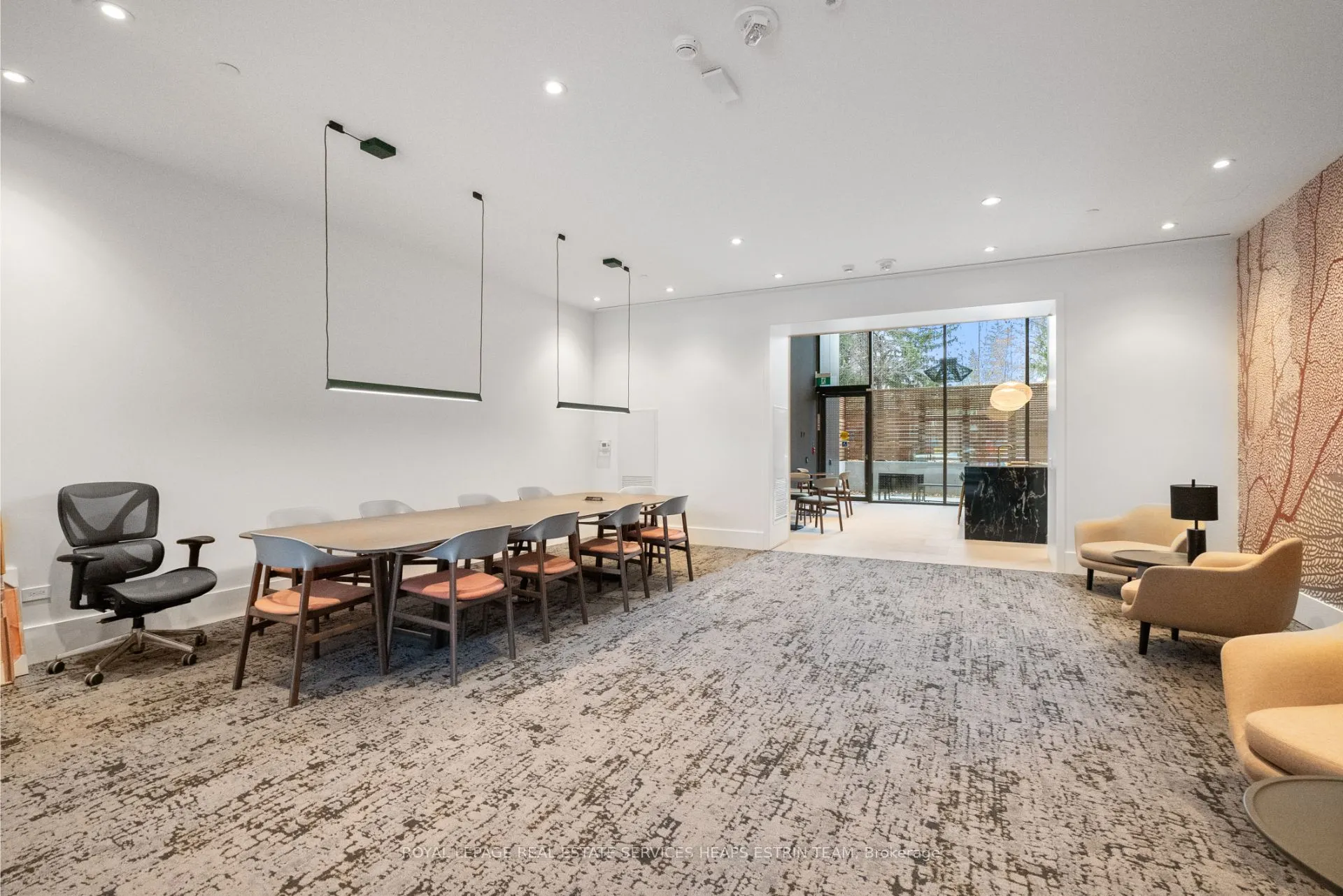 1414 Bayview Avenue, #409