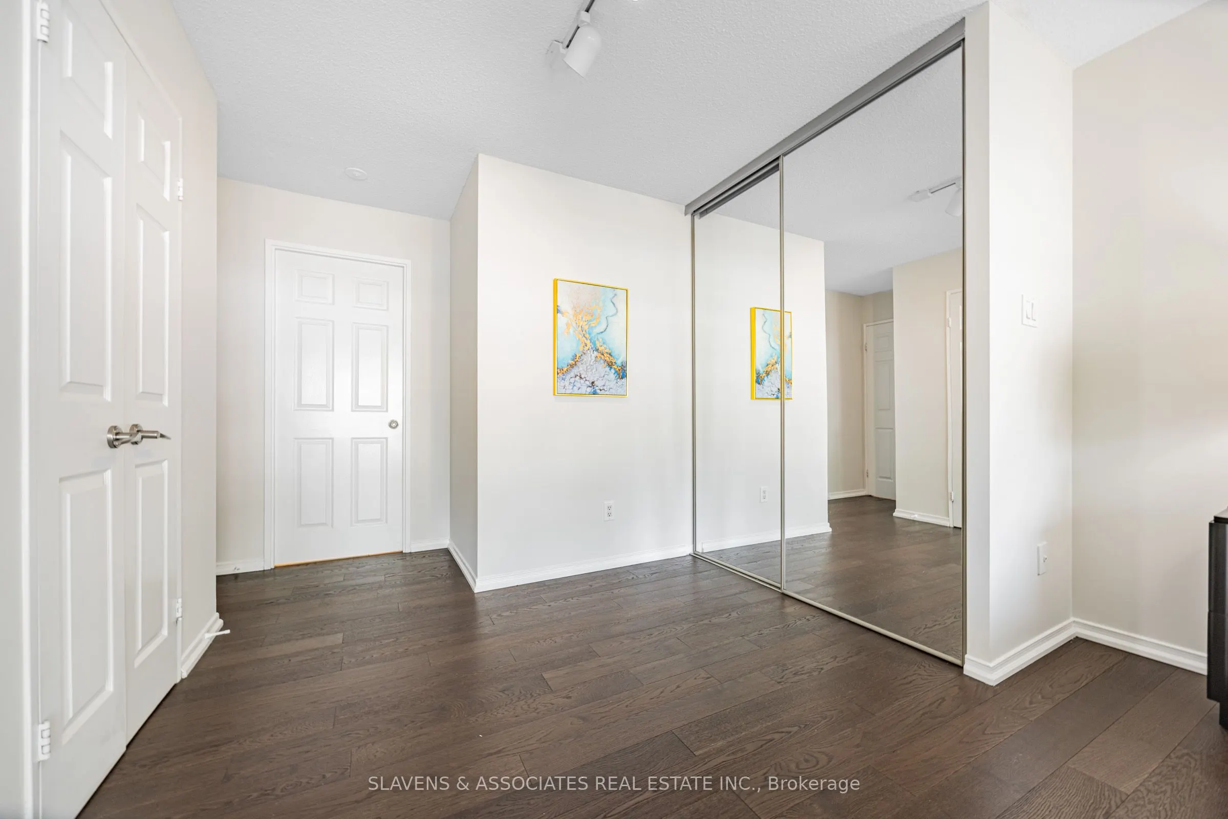 18 Lower Village Gate, #108
