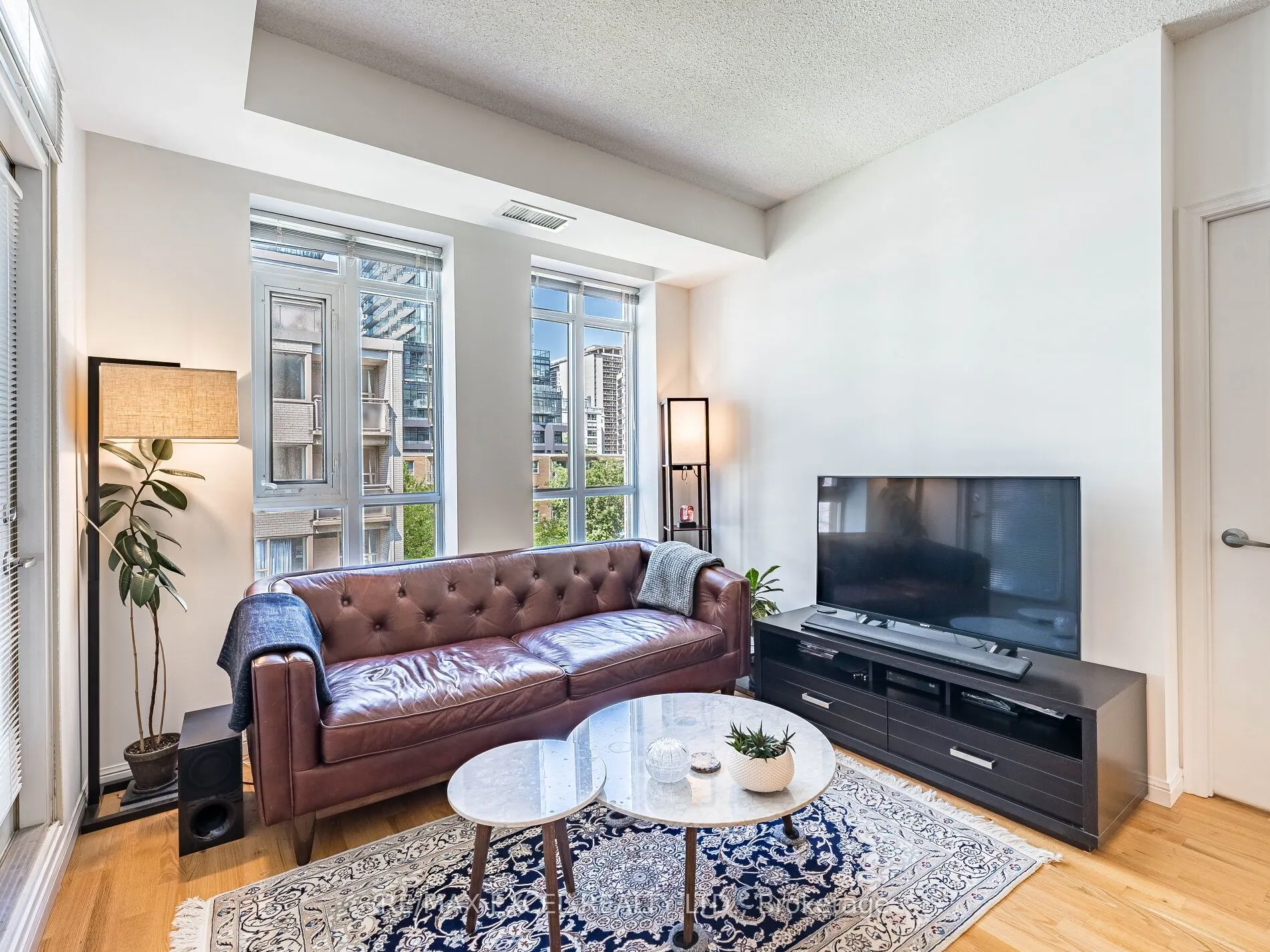 900 Mount Pleasant Road, #426