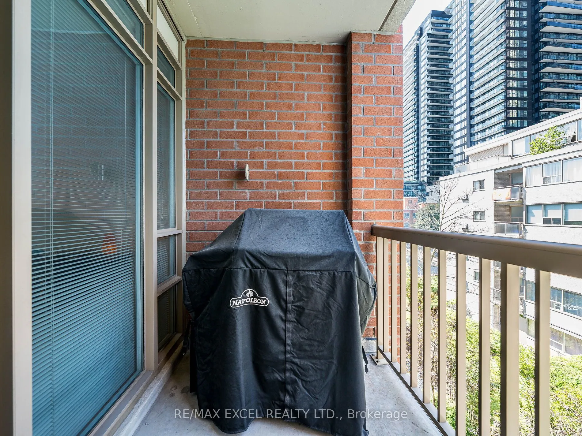 900 Mount Pleasant Road, #426