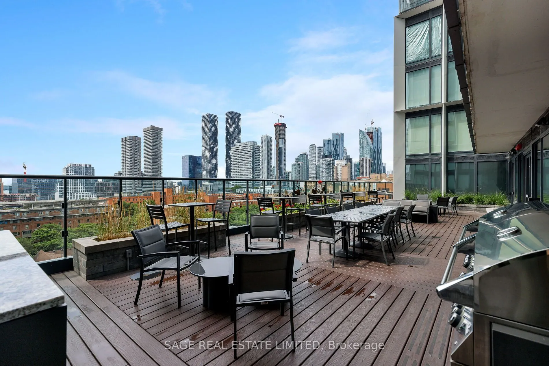 158 Front Street E, #2210