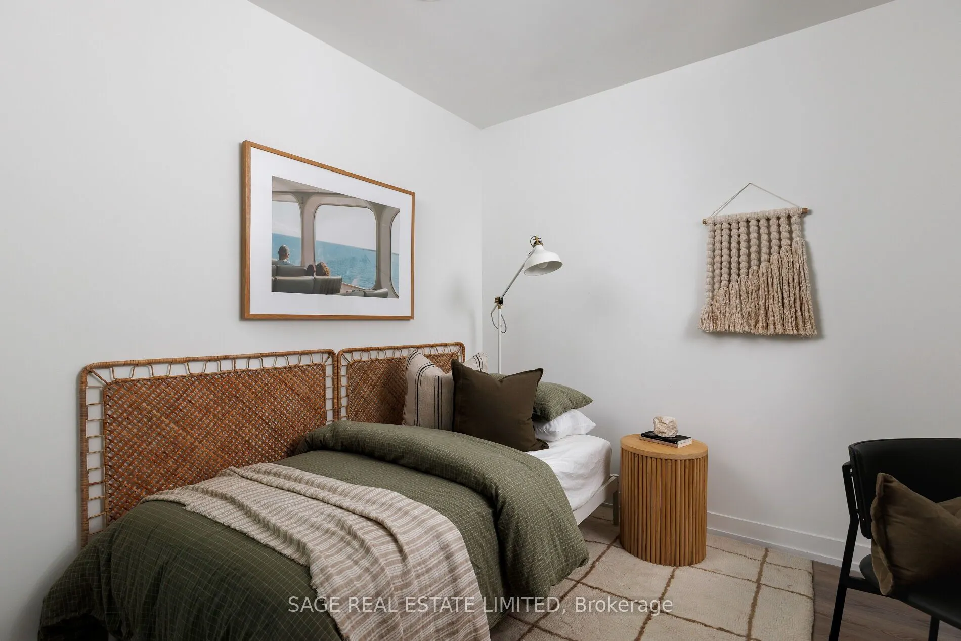 158 Front Street E, #2210