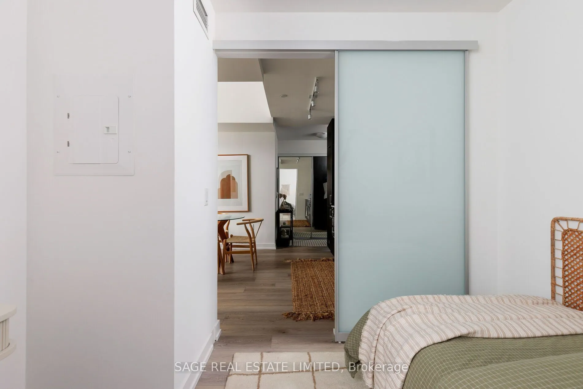 158 Front Street E, #2210