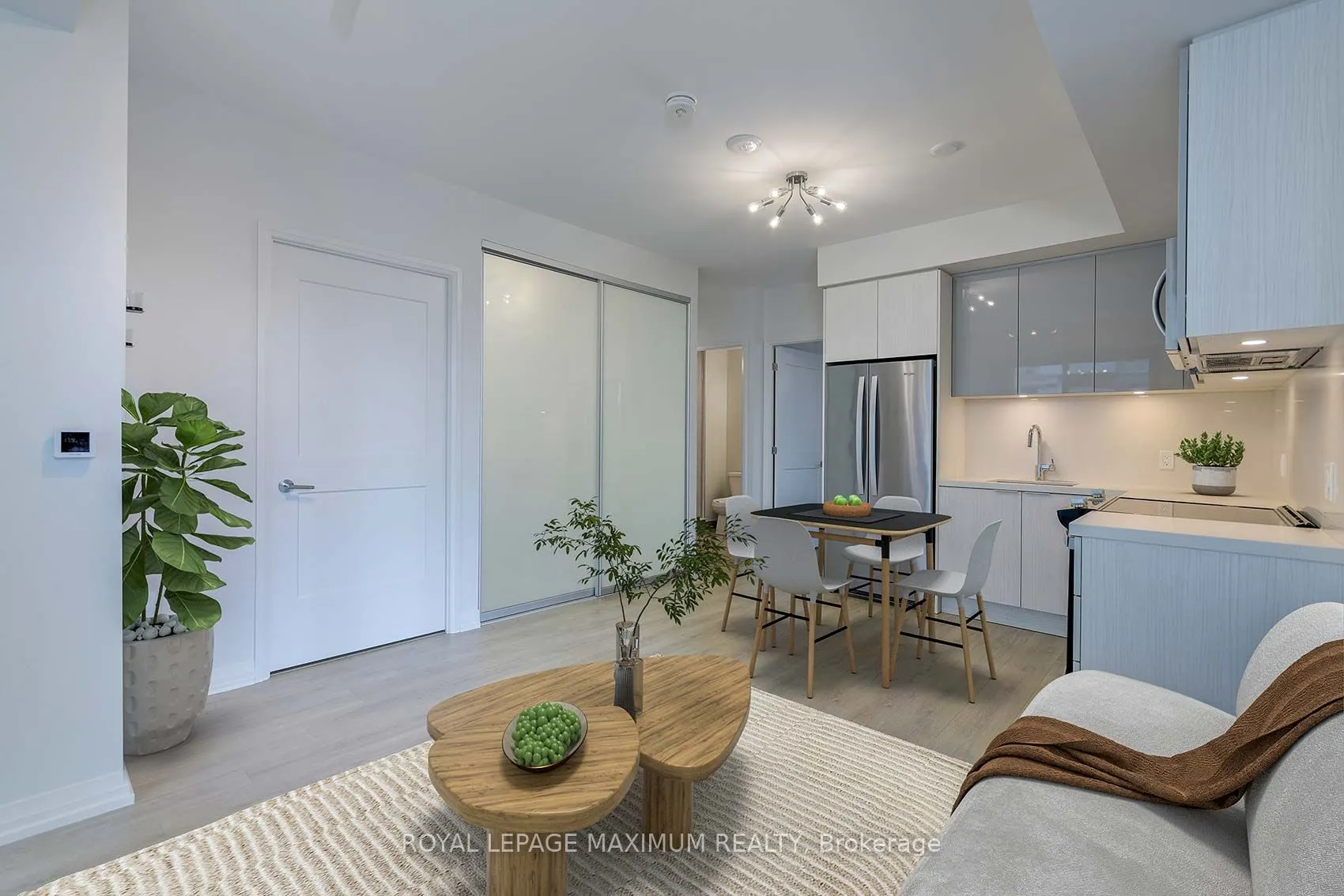 50 Dunfield Avenue, #719