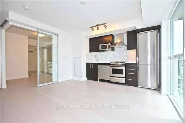 58 Orchard View Boulevard, #708