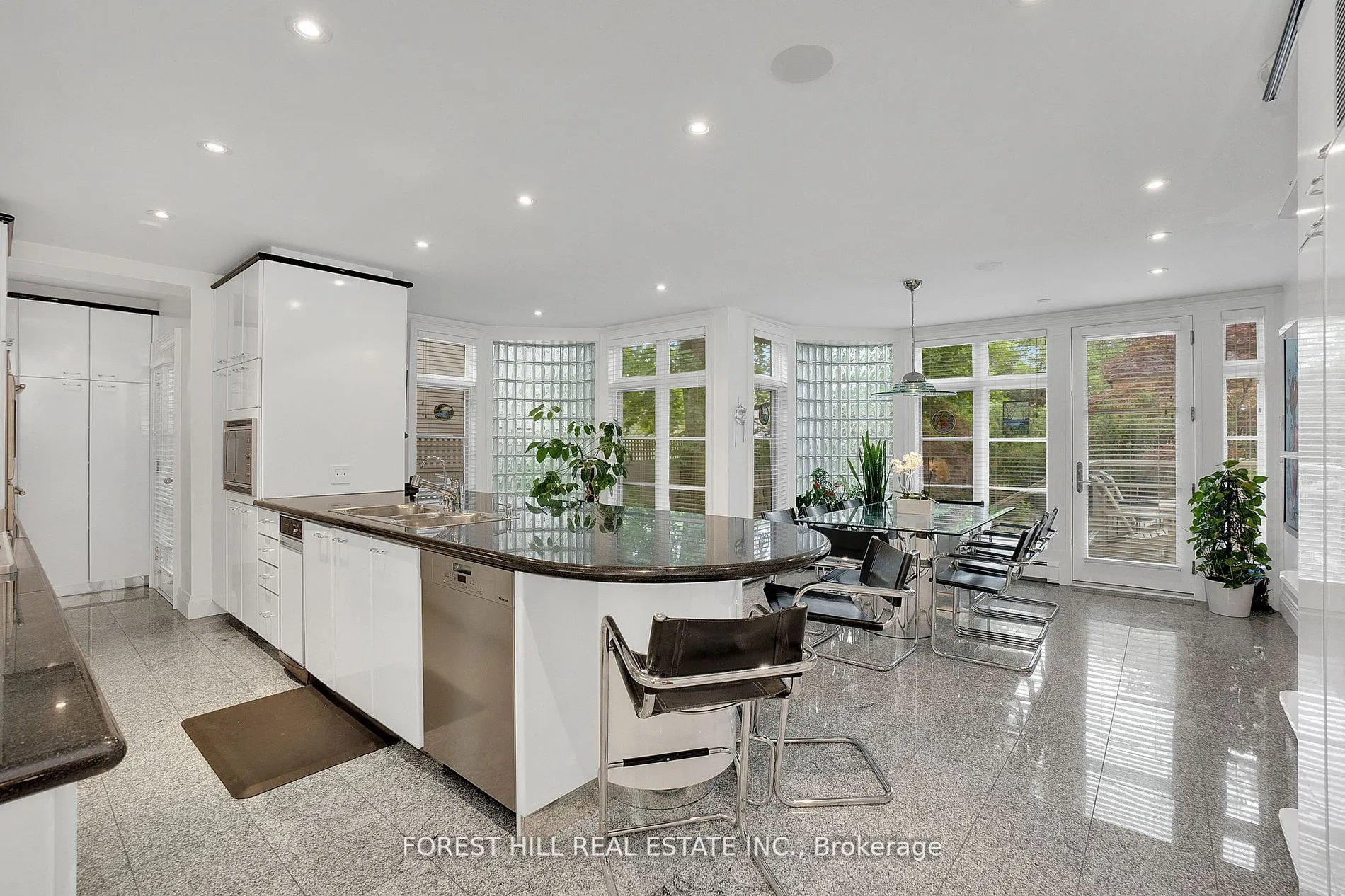 129 Ava Road