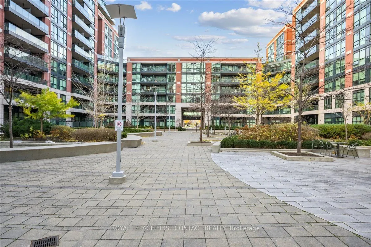 525 Wilson Avenue, #405