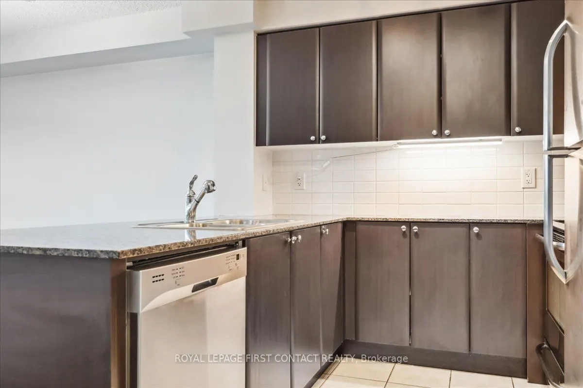 525 Wilson Avenue, #405