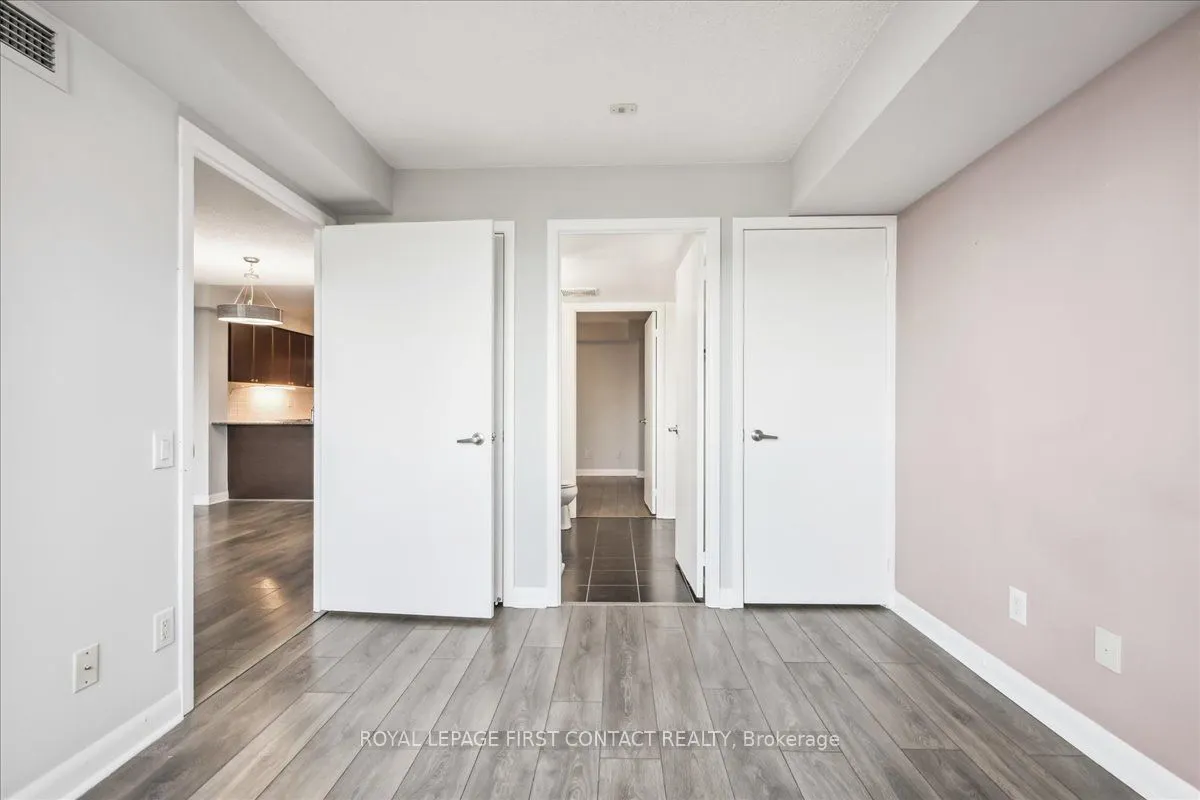 525 Wilson Avenue, #405