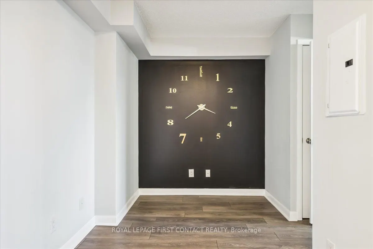 525 Wilson Avenue, #405