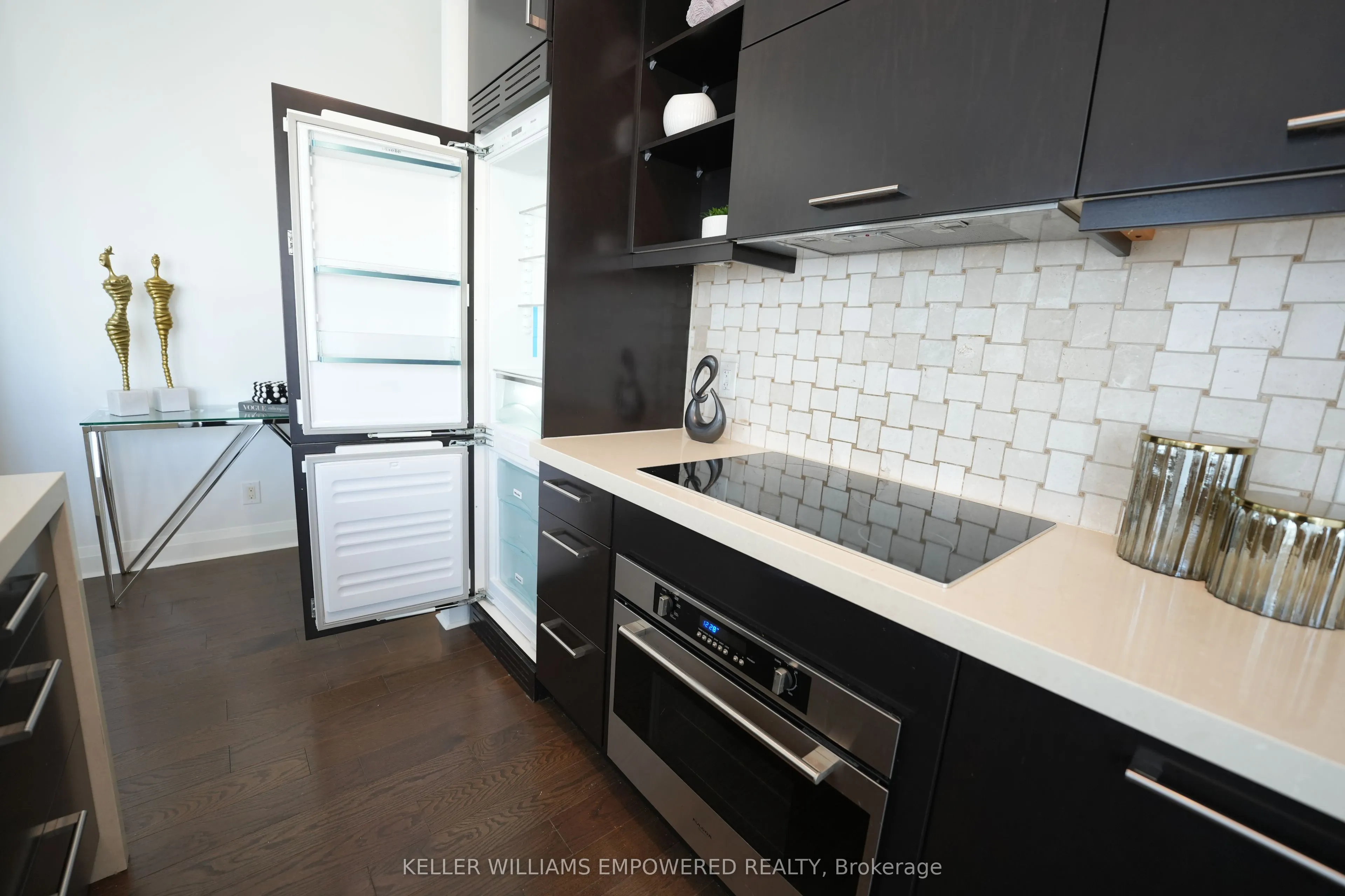 1080 Bay Street, #4508