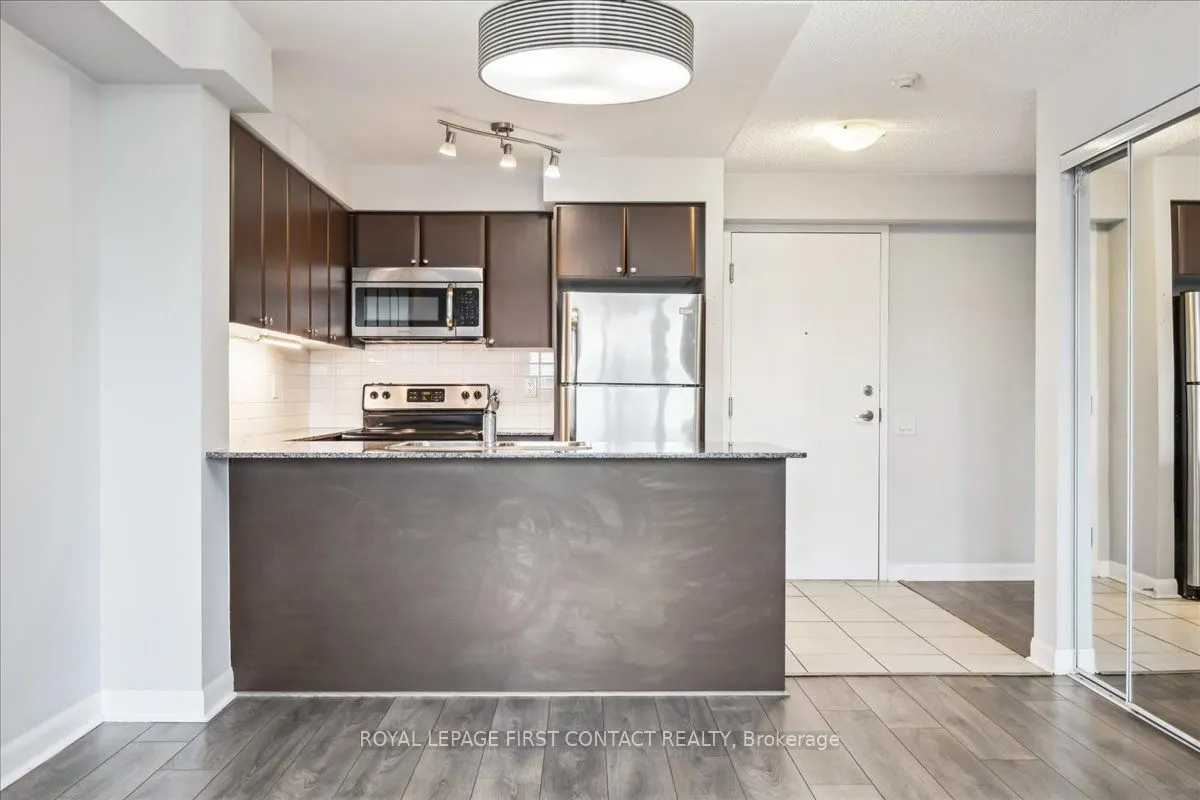 525 Wilson Avenue, #405