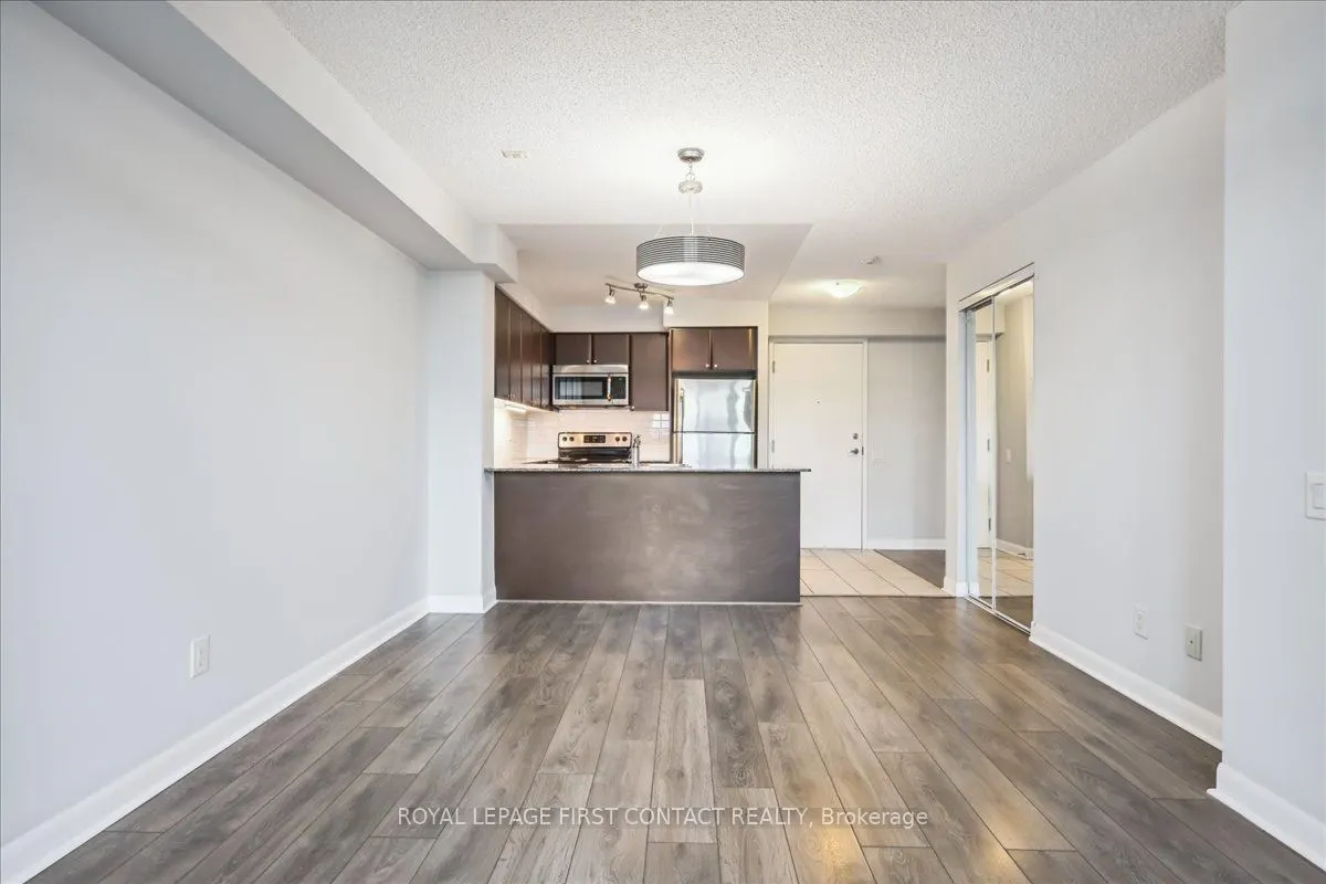 525 Wilson Avenue, #405