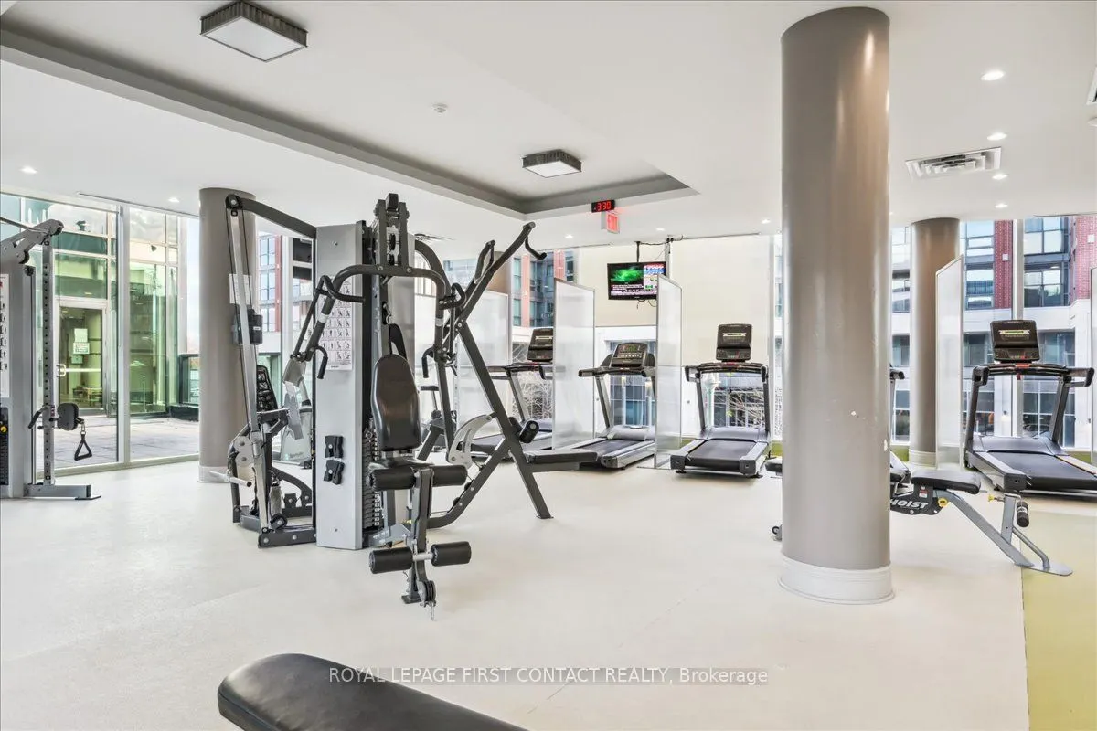 525 Wilson Avenue, #405