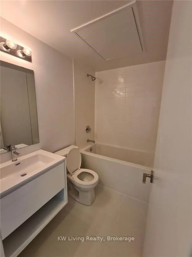 159 Wellesley Street E, #909