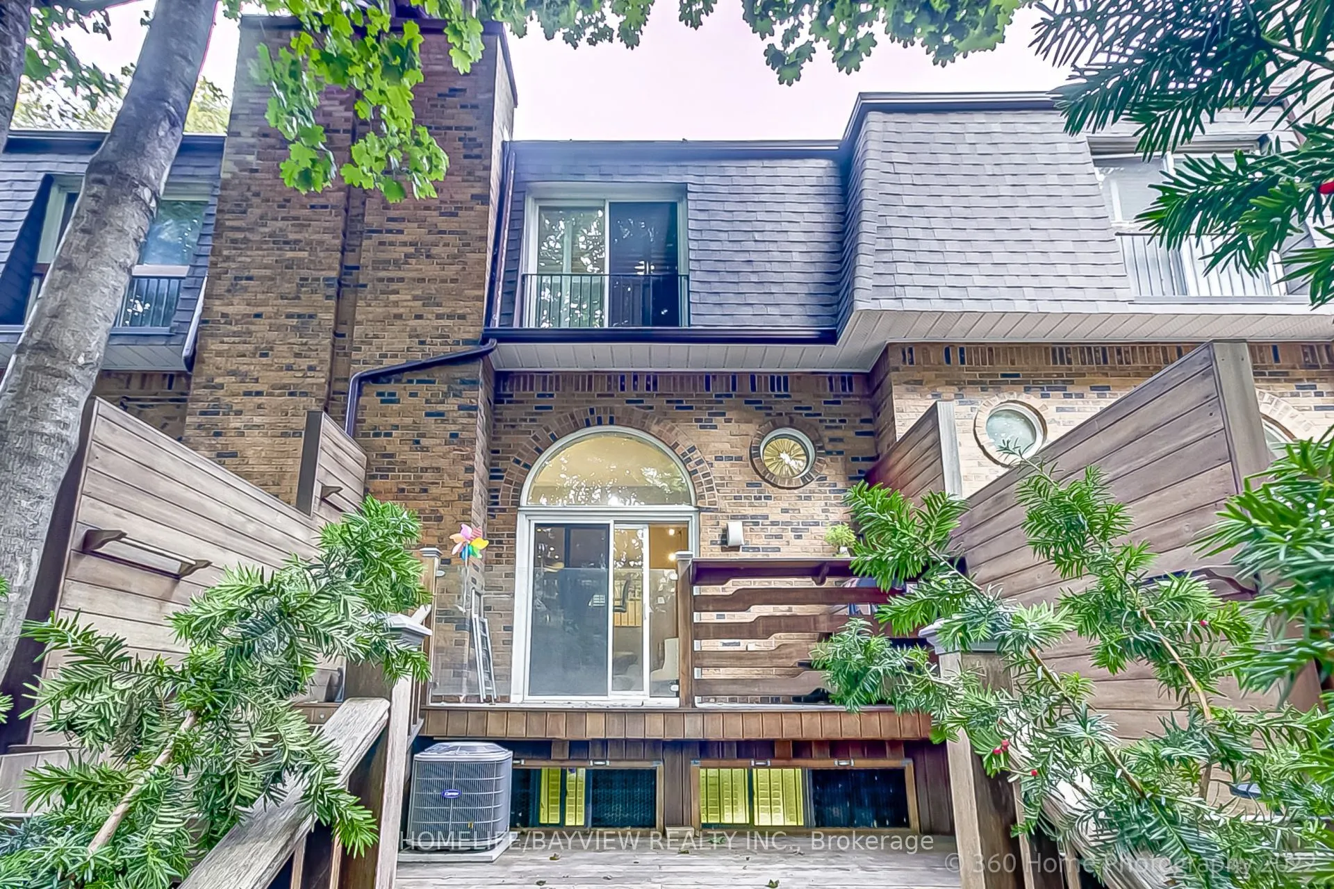 18 Oaken Gate Way, #18