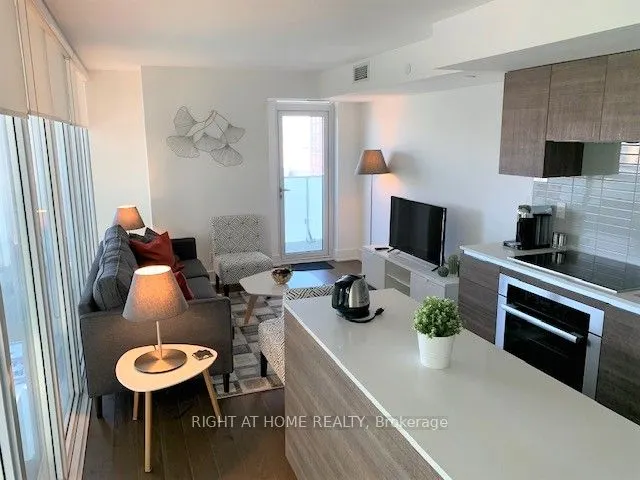 200 Bloor Street W, #1610