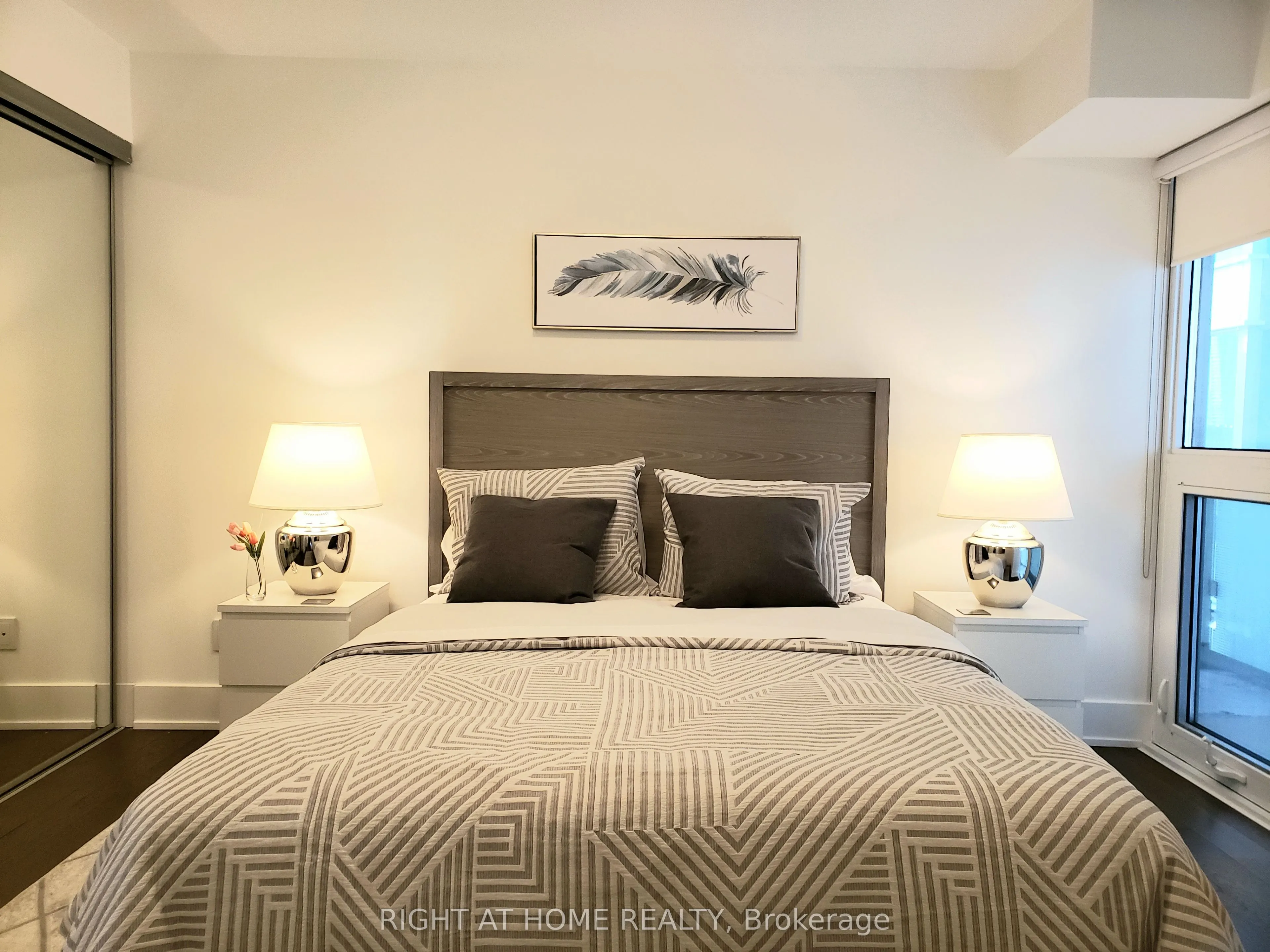 200 Bloor Street W, #1610