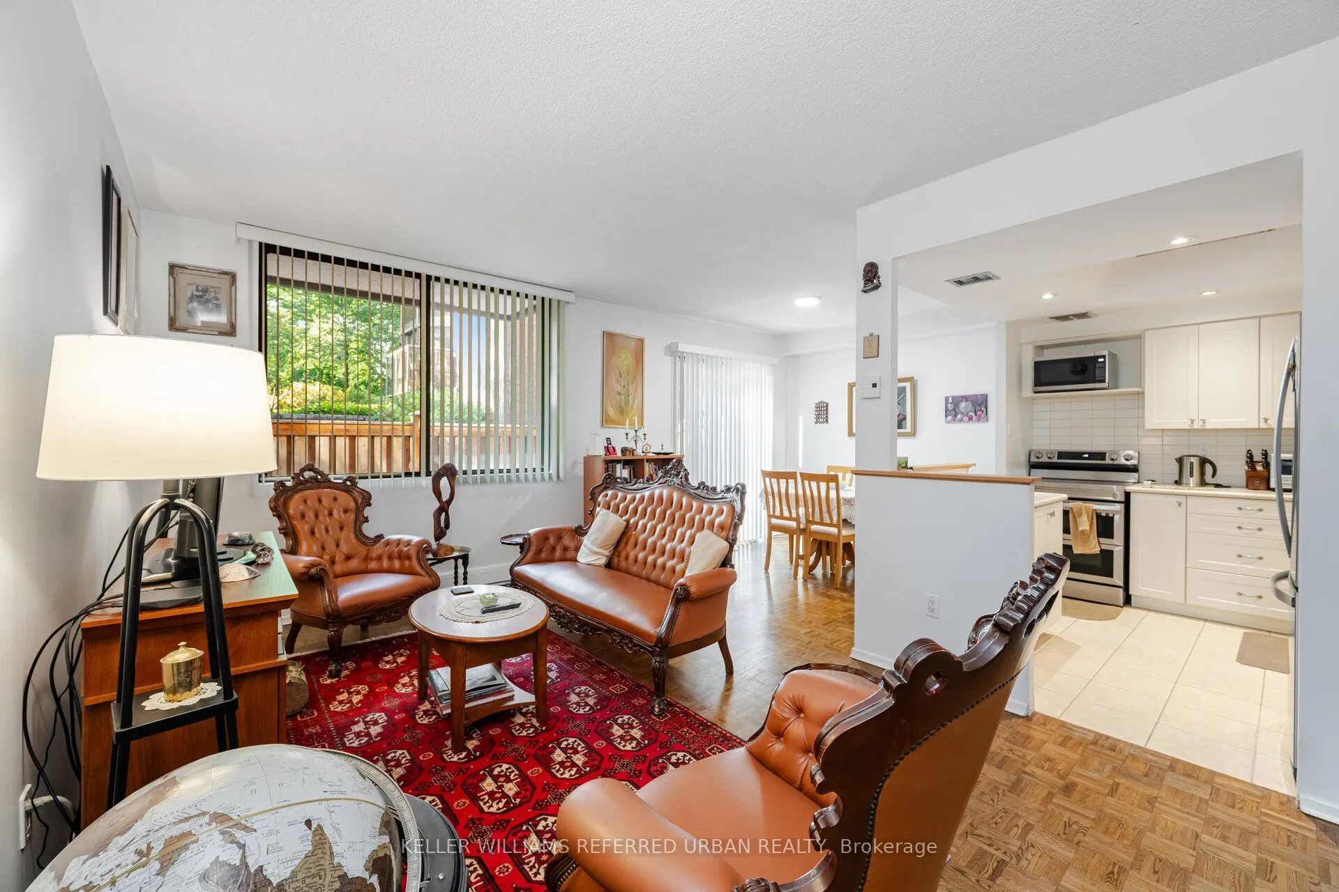 30 Glen Elm Avenue E, #109/209