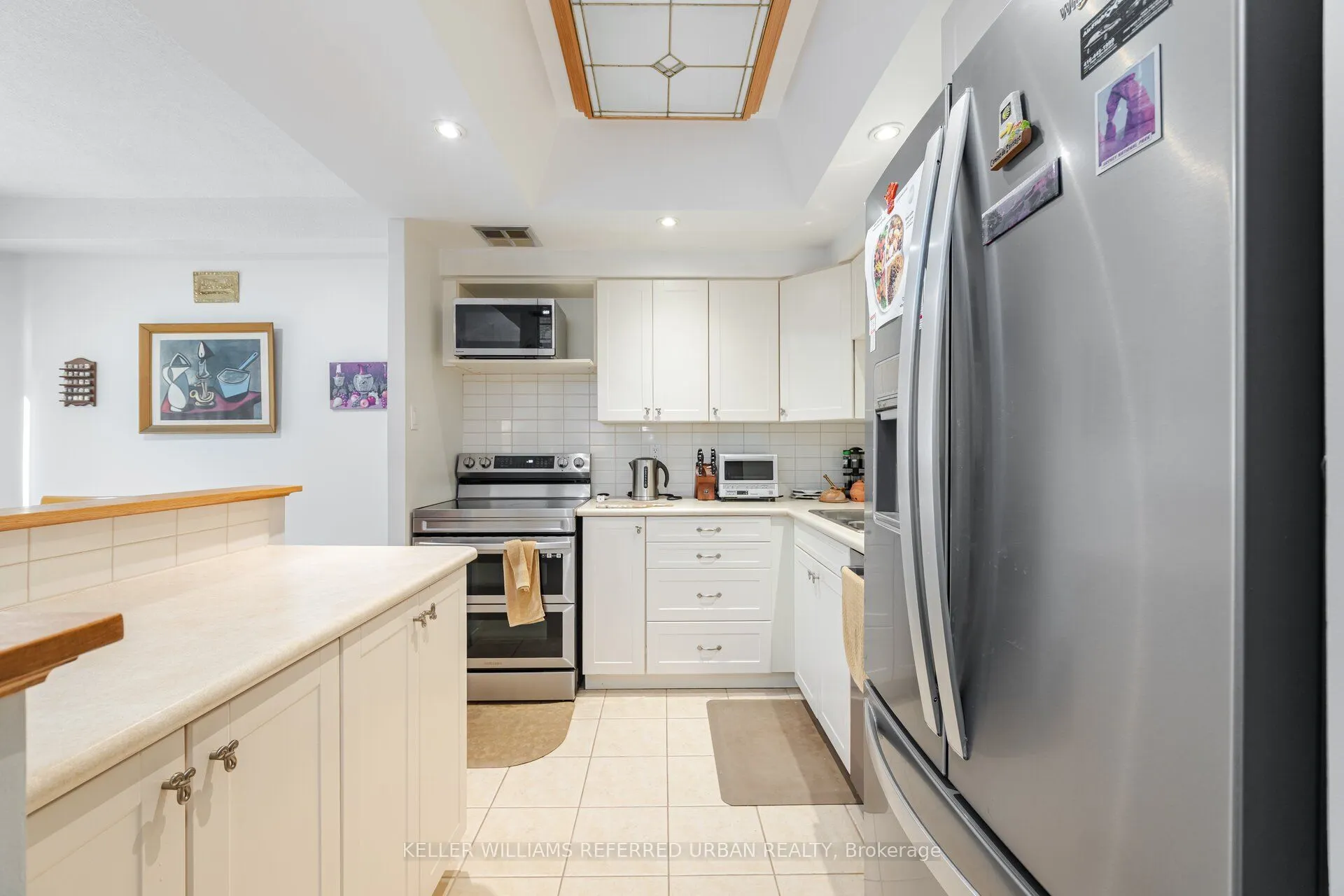 30 Glen Elm Avenue E, #109/209