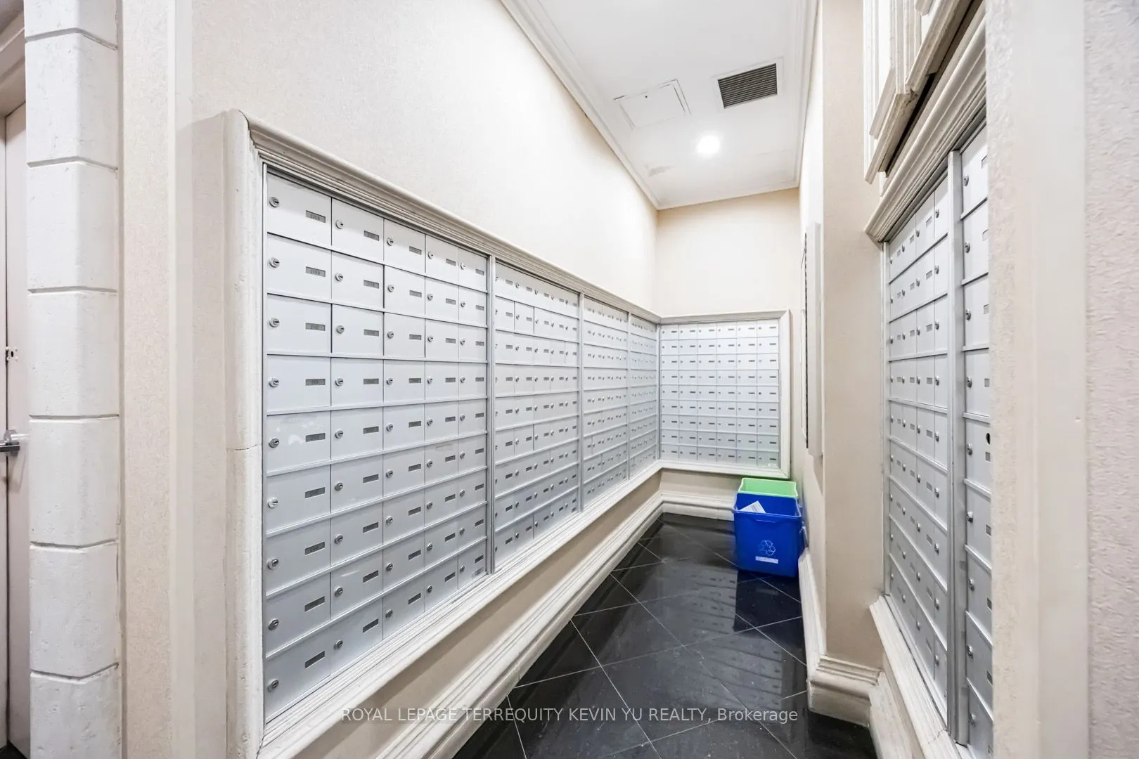 7 Lorraine Drive, #609