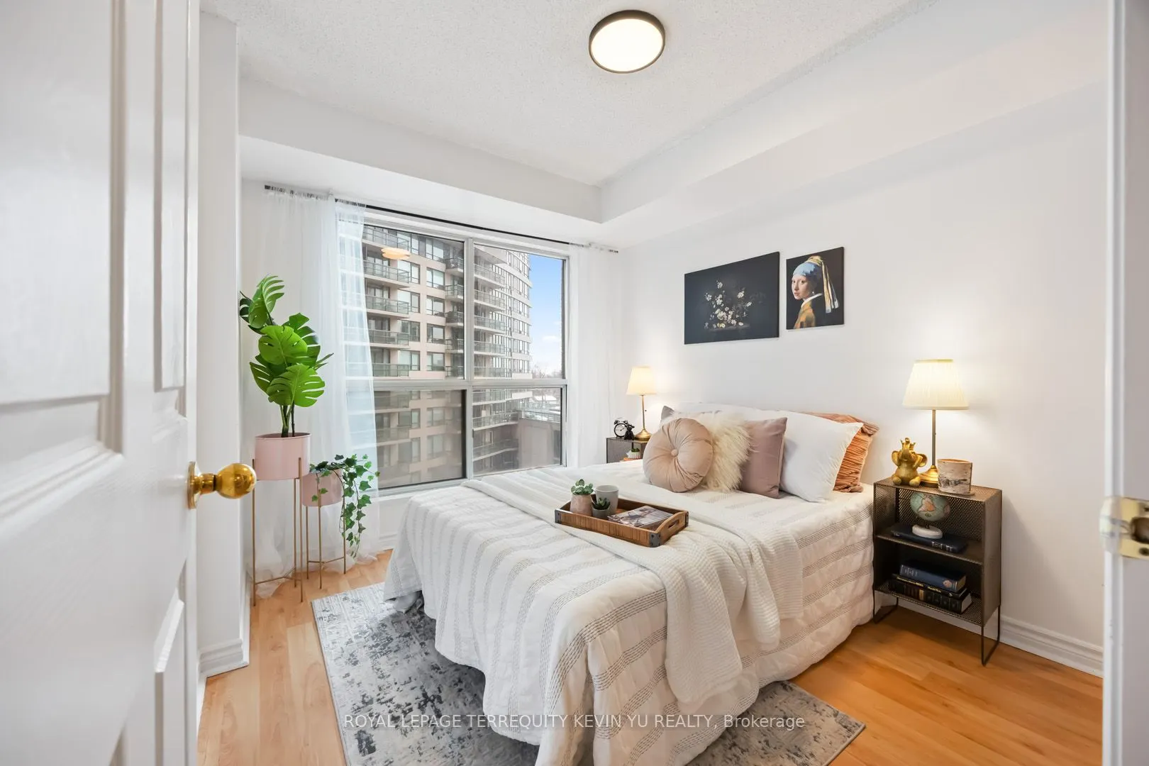 7 Lorraine Drive, #609