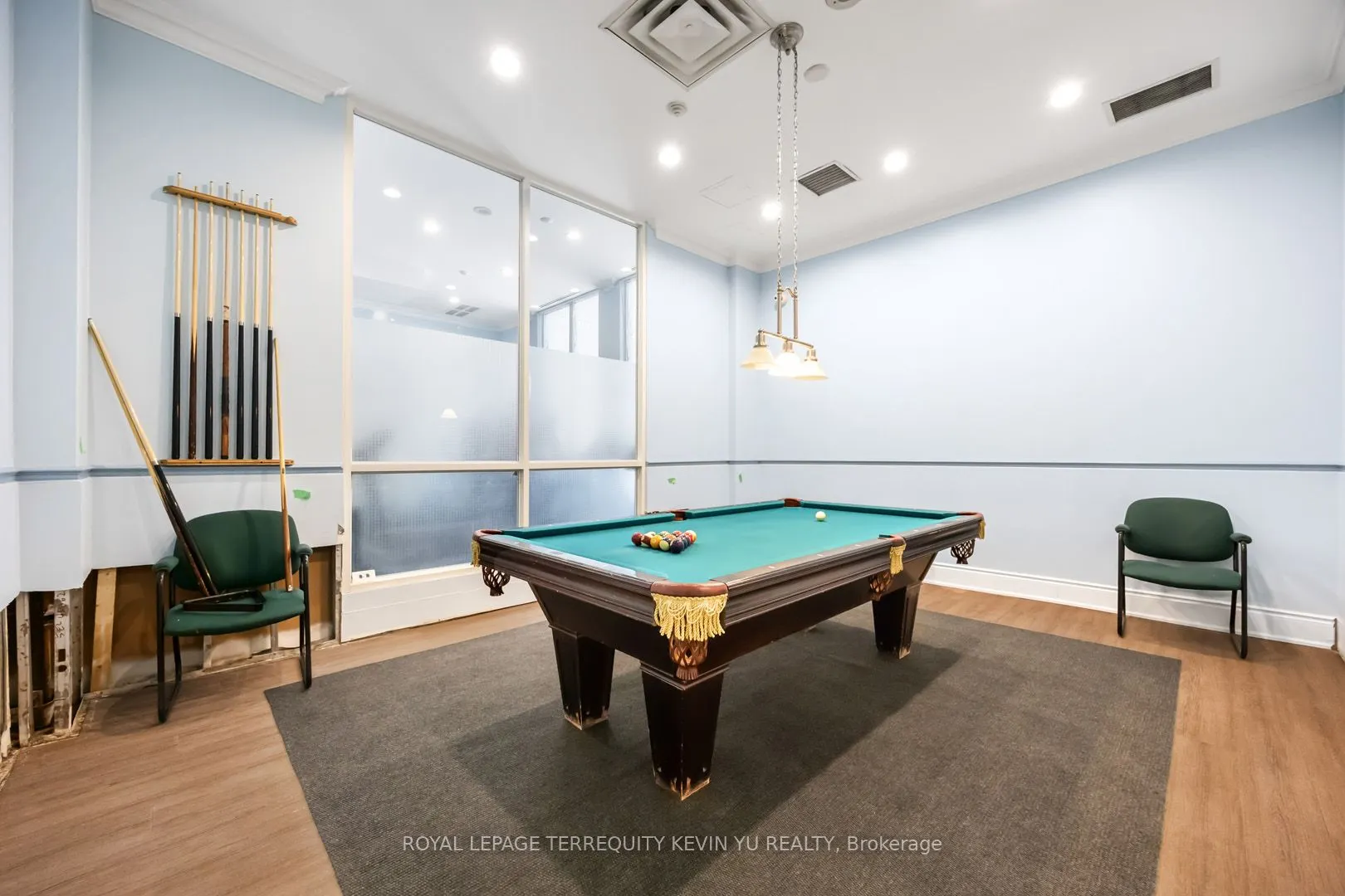 7 Lorraine Drive, #609