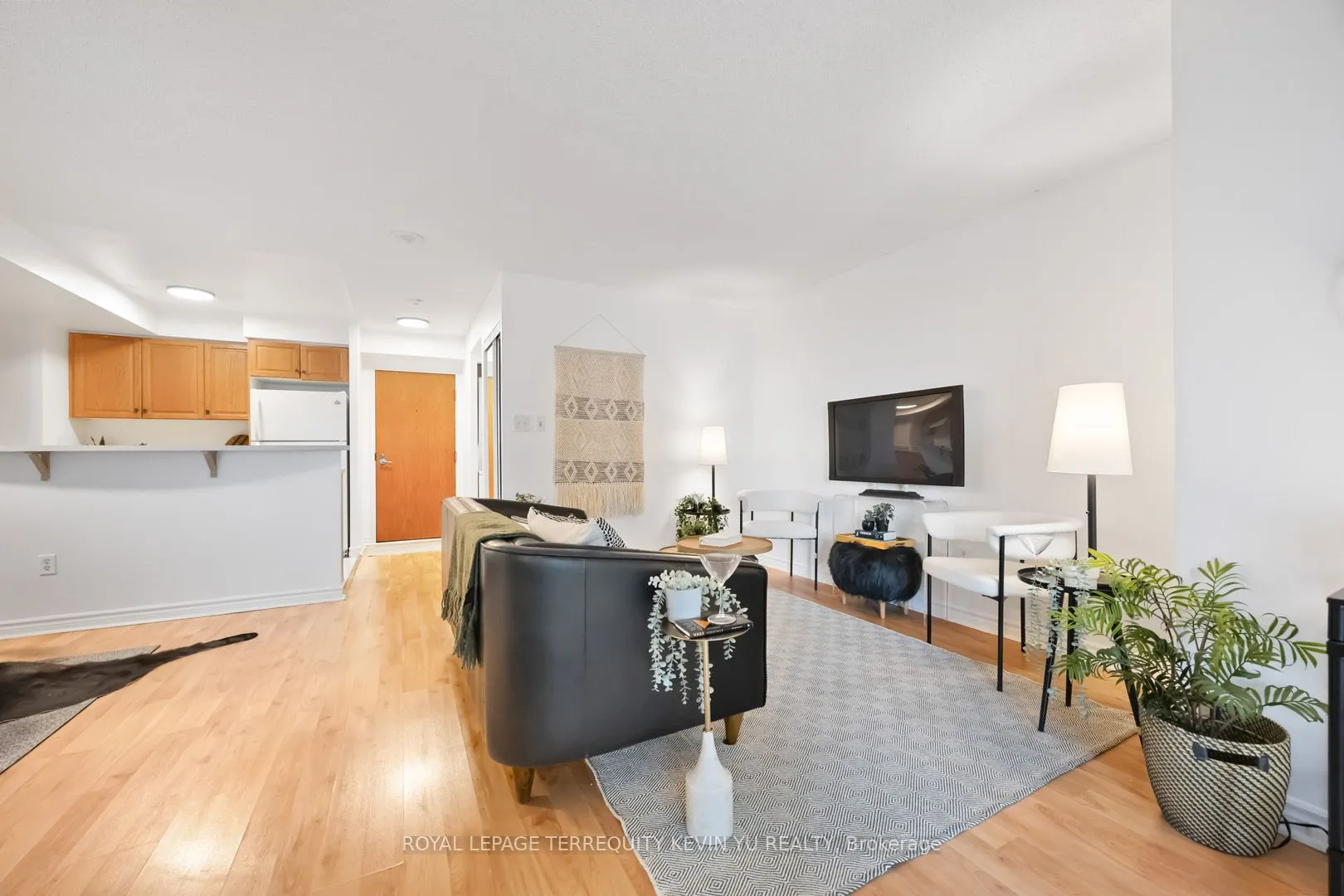 7 Lorraine Drive, #609