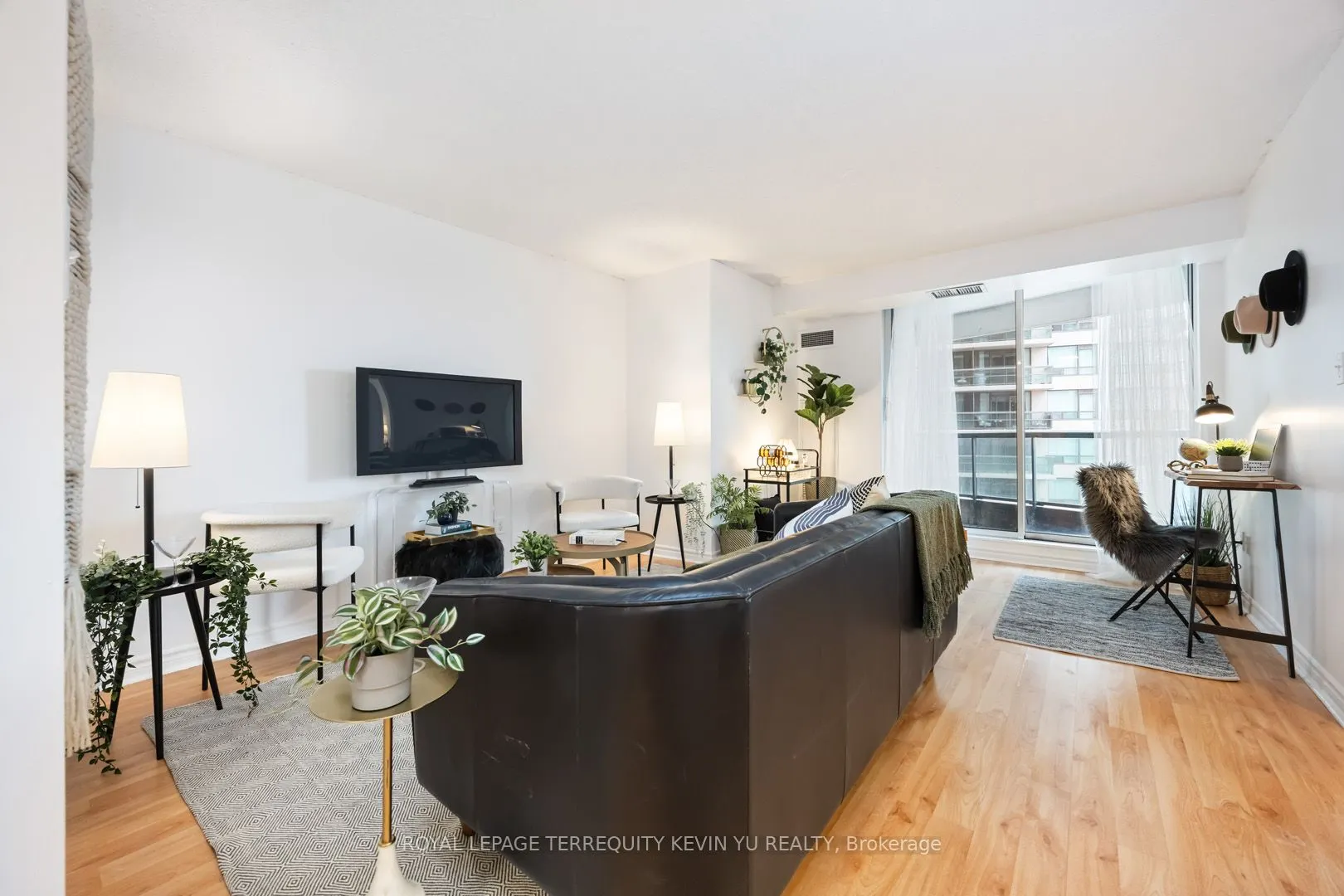 7 Lorraine Drive, #609