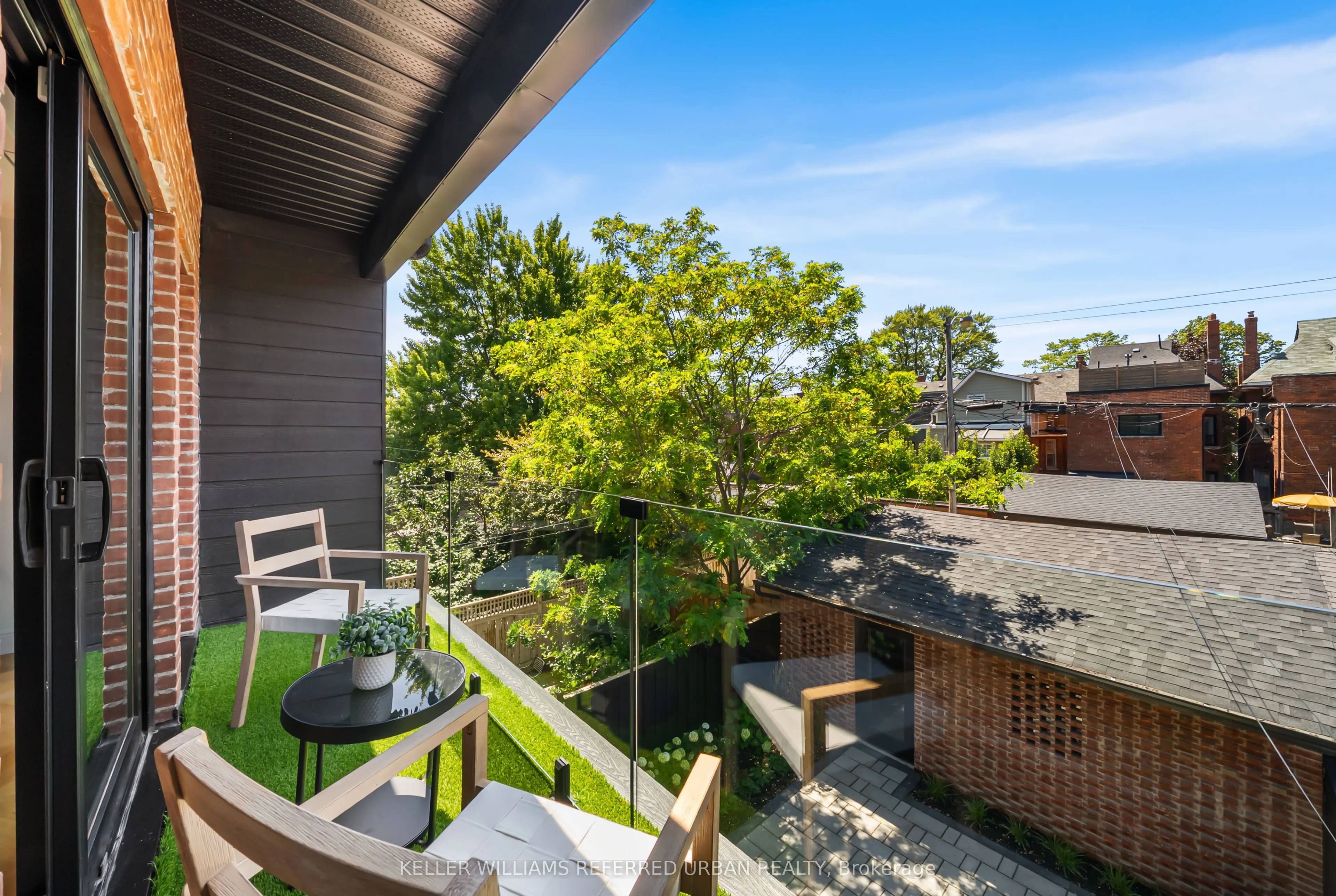 72 Montrose Avenue