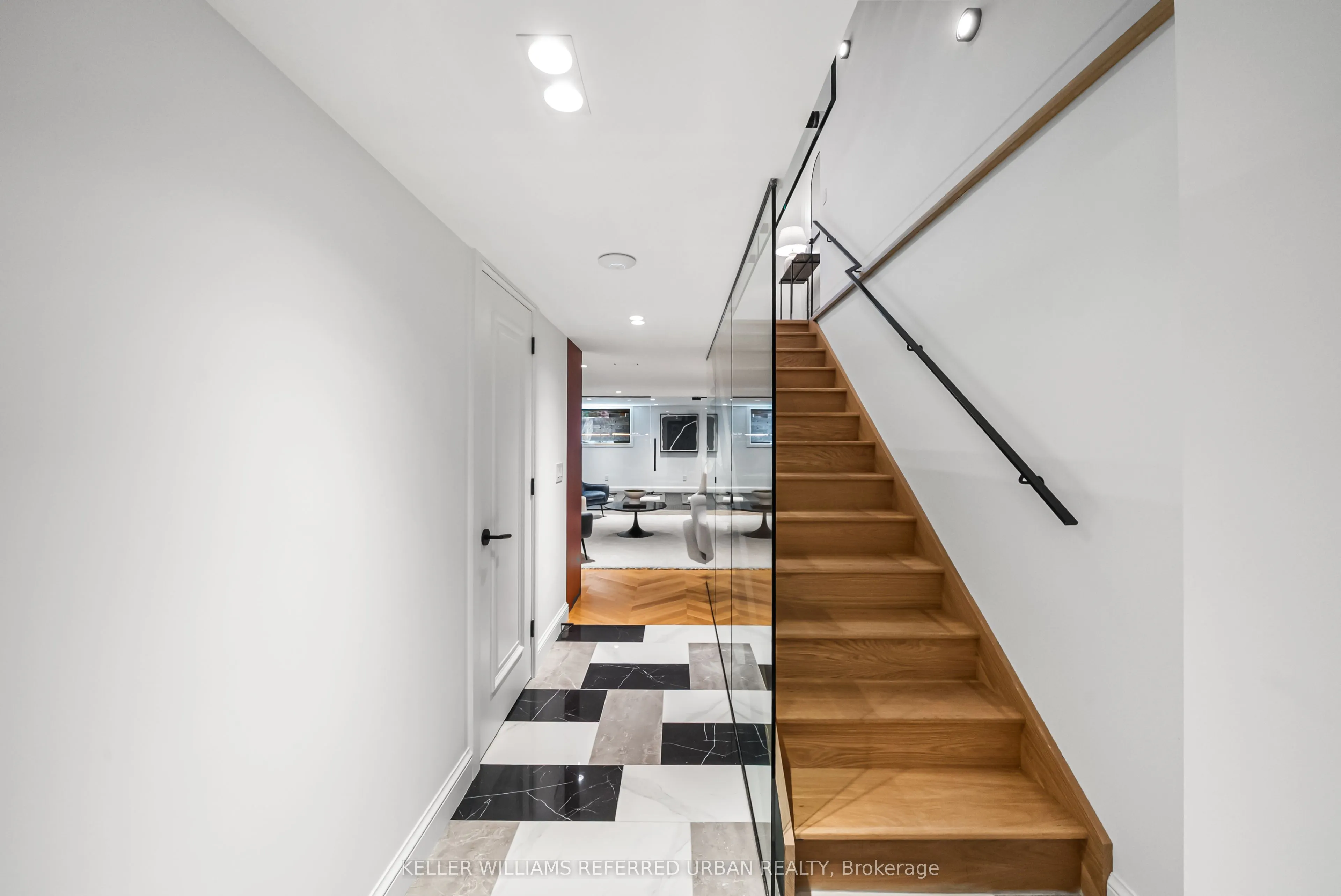 72 Montrose Avenue