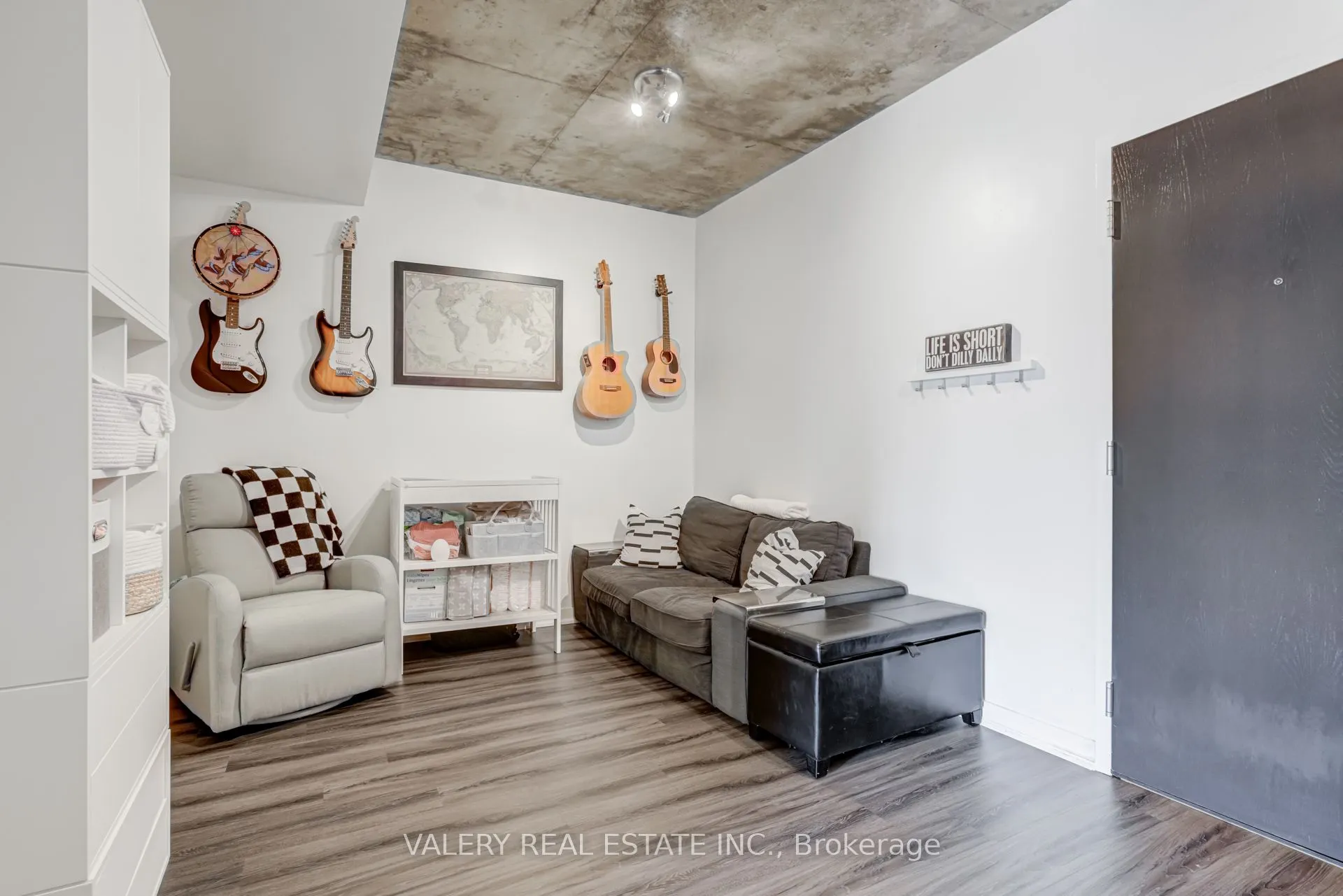 1 Shaw Street, #315