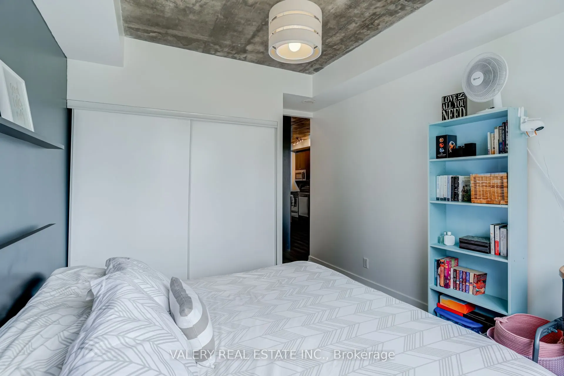 1 Shaw Street, #315